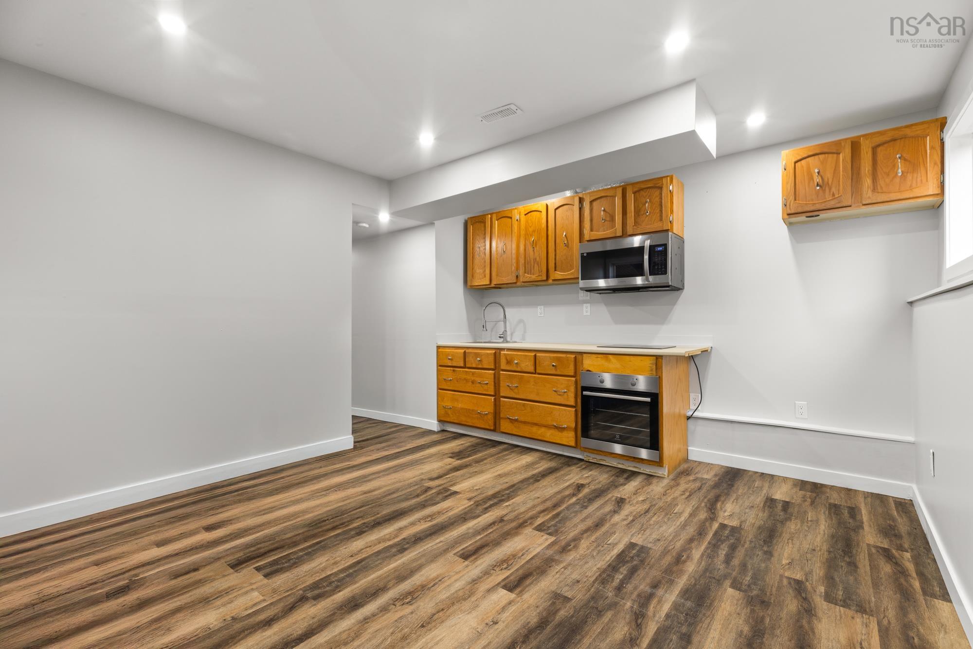 93 Wexford Road photo #44