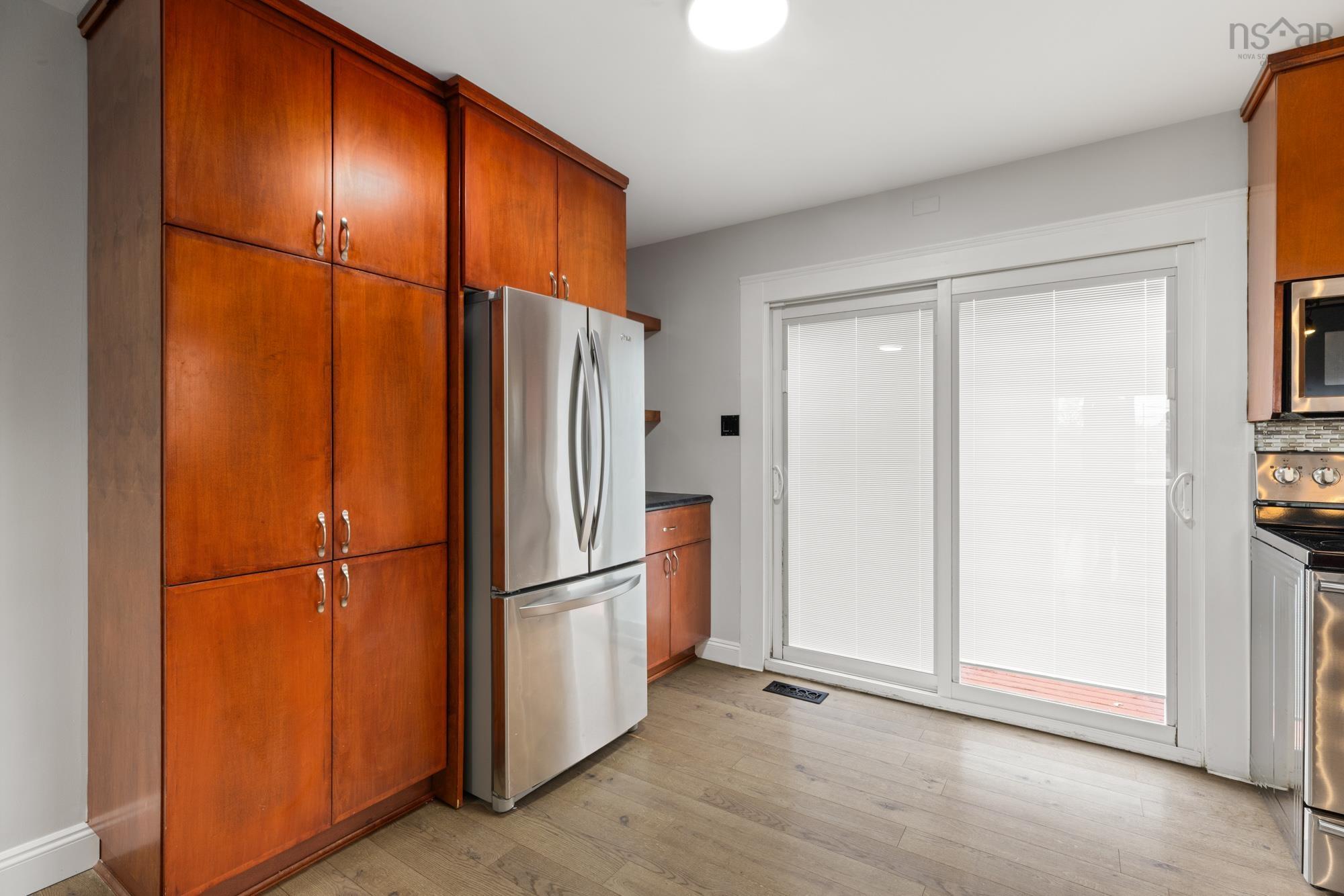 93 Wexford Road photo #8