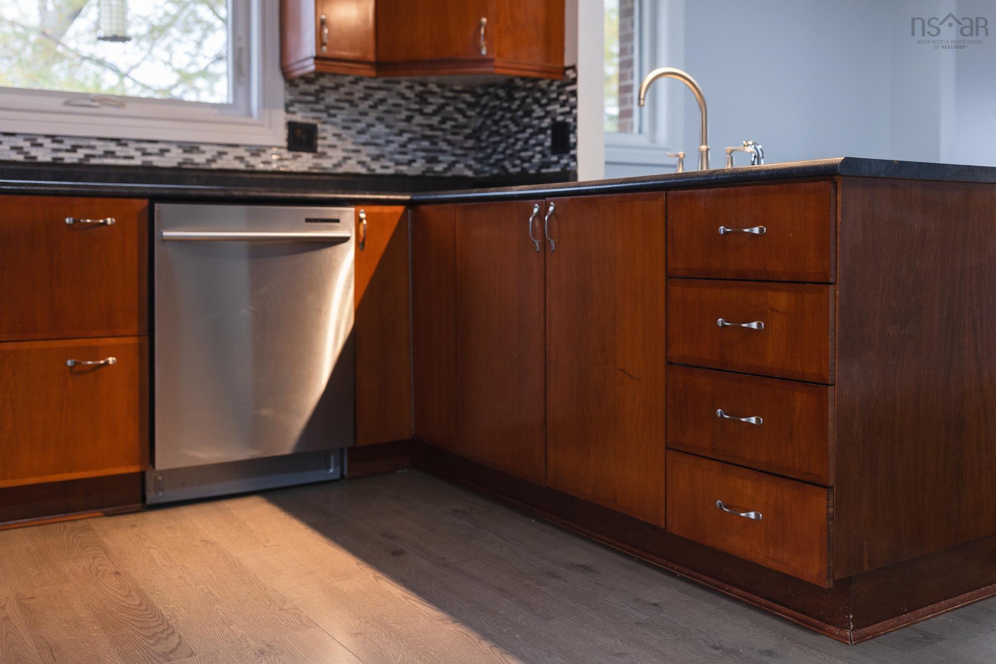 93 Wexford Road photo #10