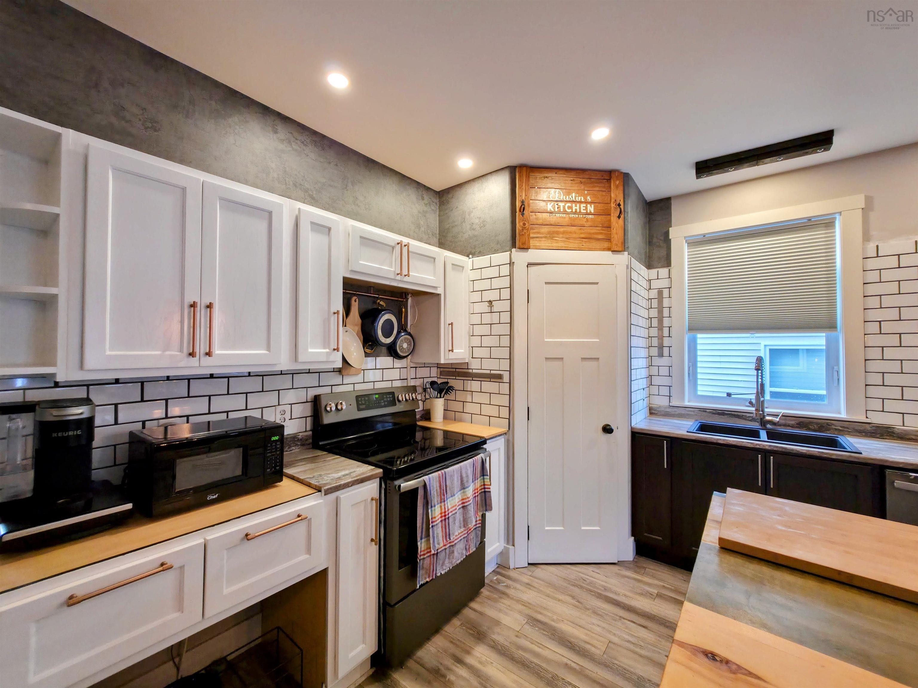 86 Alabaster Way photo #12