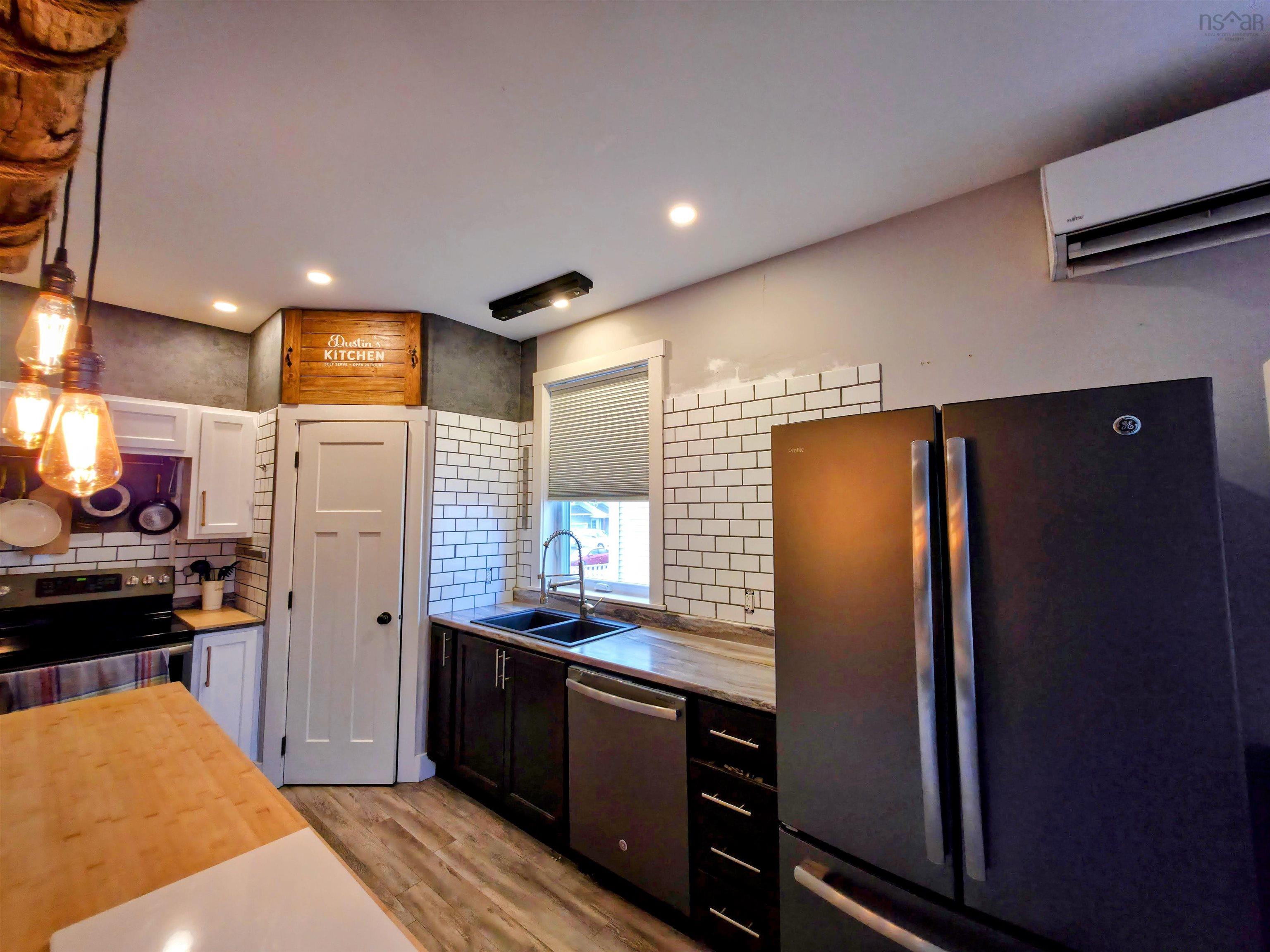 86 Alabaster Way photo #15