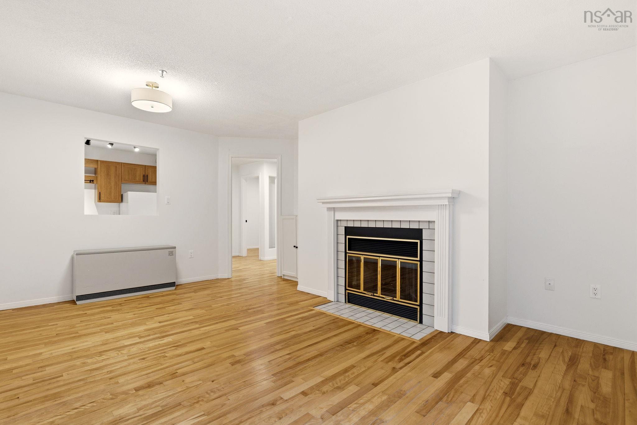 304 3600 John Parr Drive photo #6