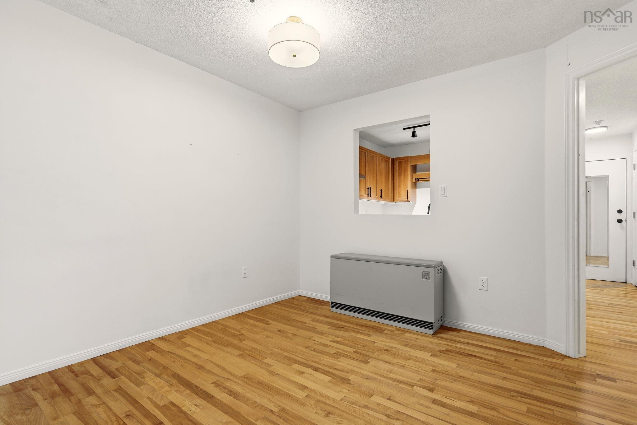 304 3600 John Parr Drive photo #9