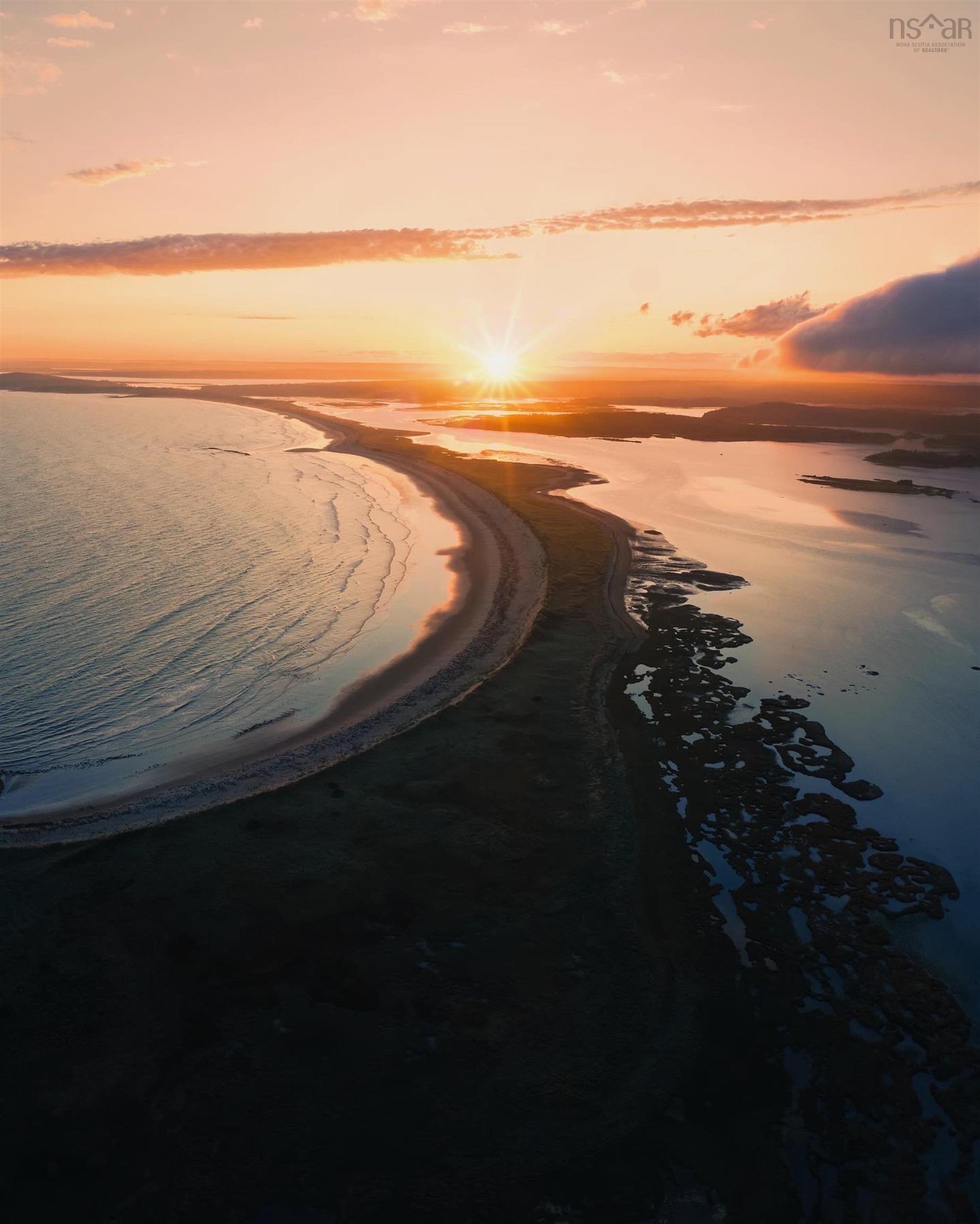 2147 East Petpeswick Road photo #32