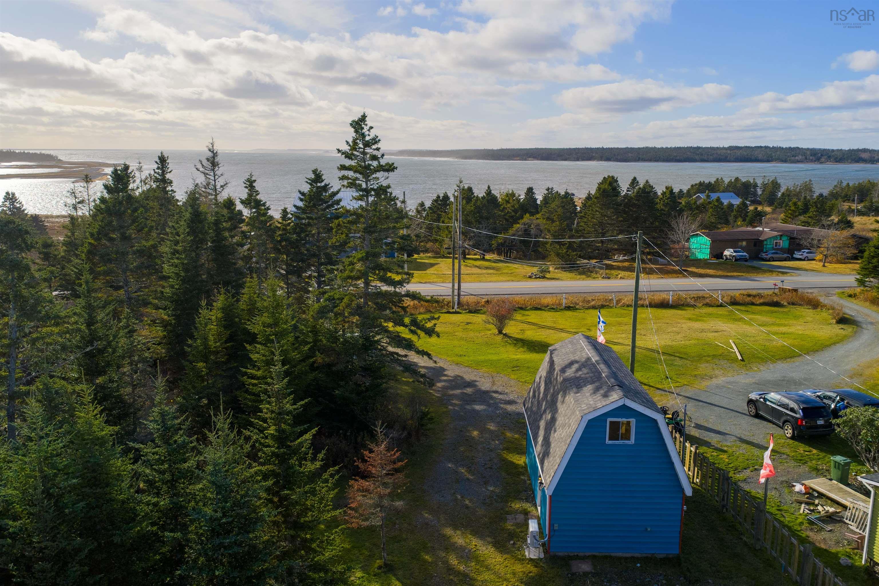 2147 East Petpeswick Road photo #6