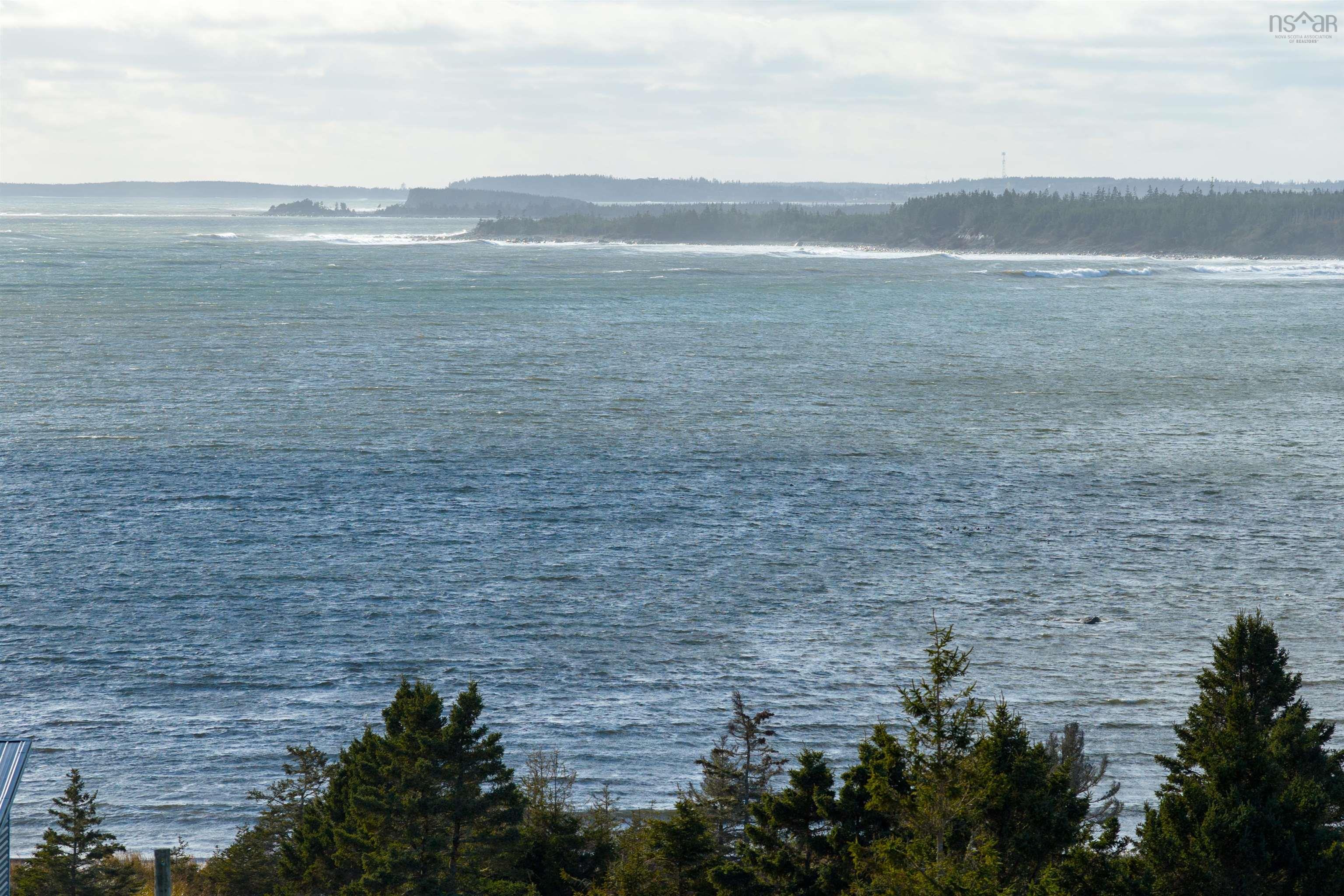 2147 East Petpeswick Road photo #9