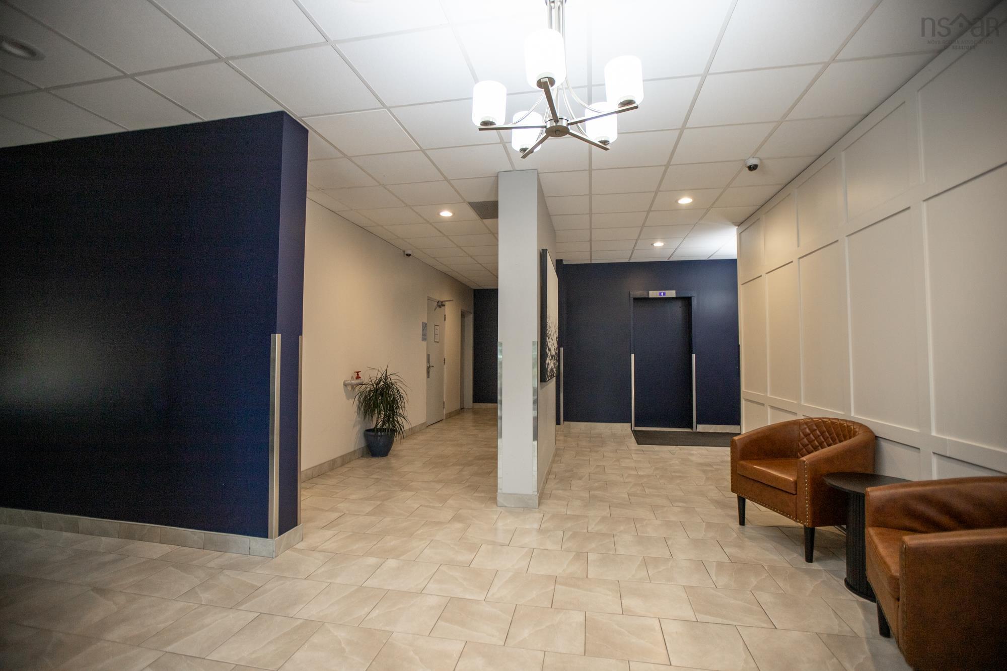 1107 5572 North Ridge Road photo #12