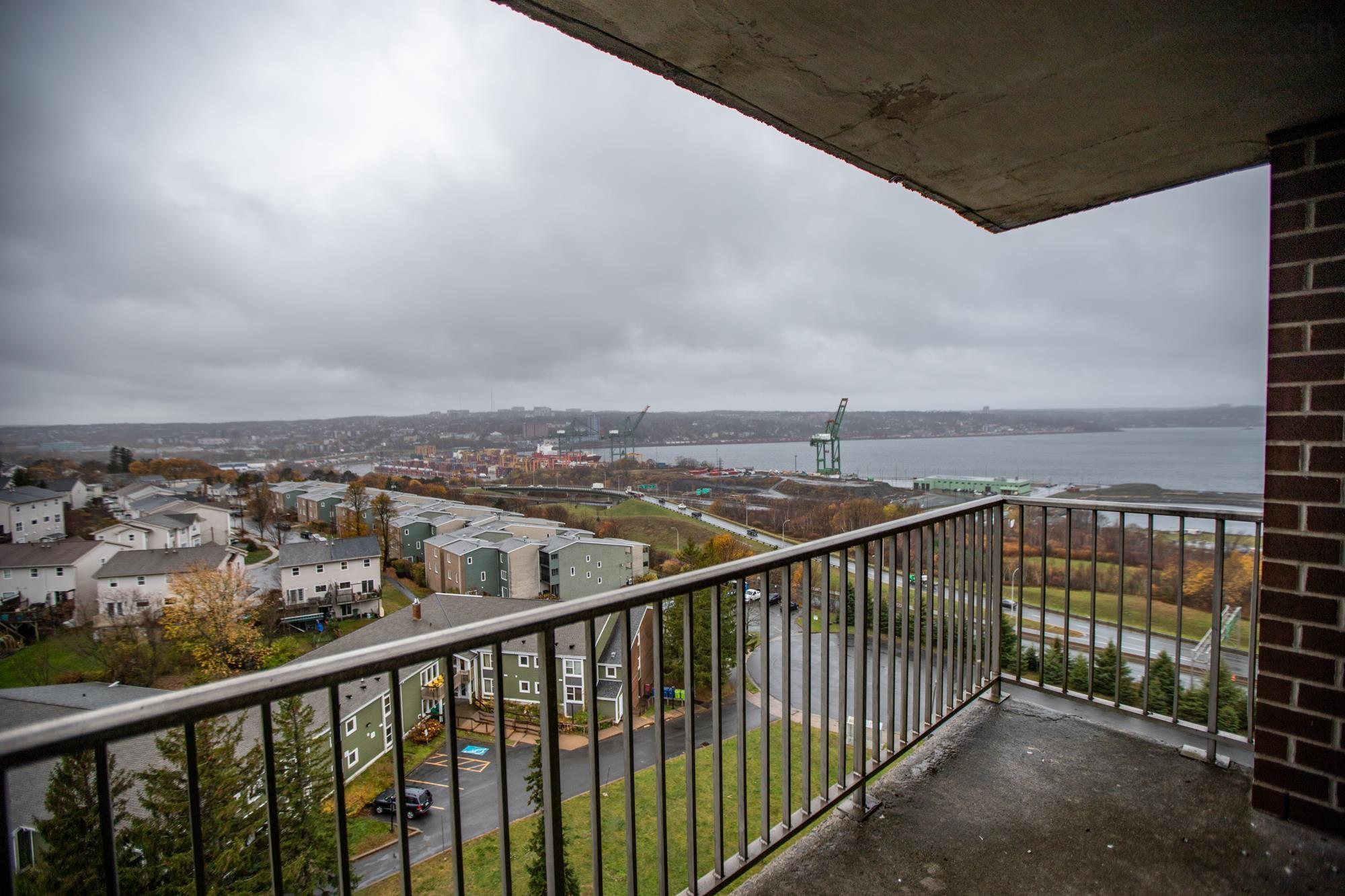 1107 5572 North Ridge Road photo #8