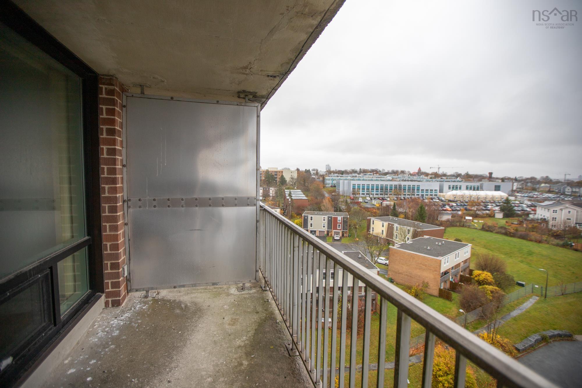 1107 5572 North Ridge Road photo #10