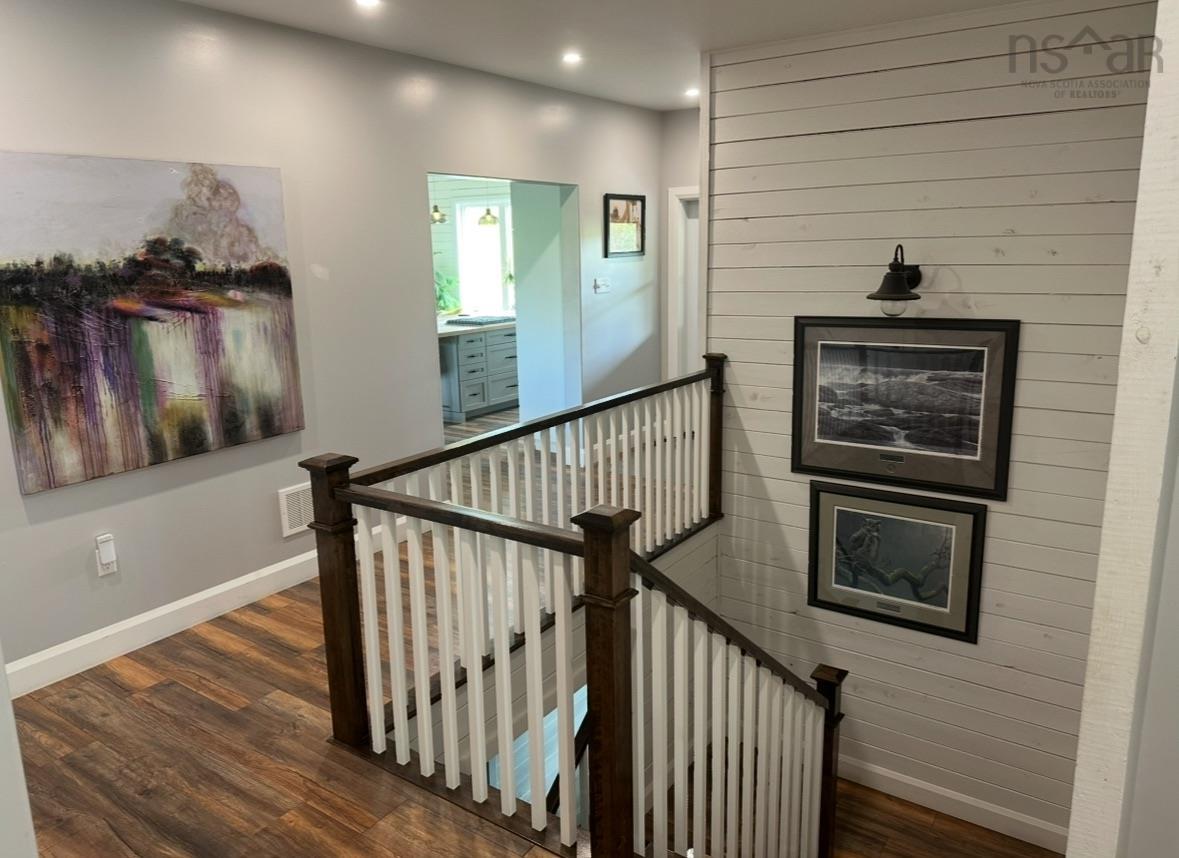 54 Craig Drive photo #15