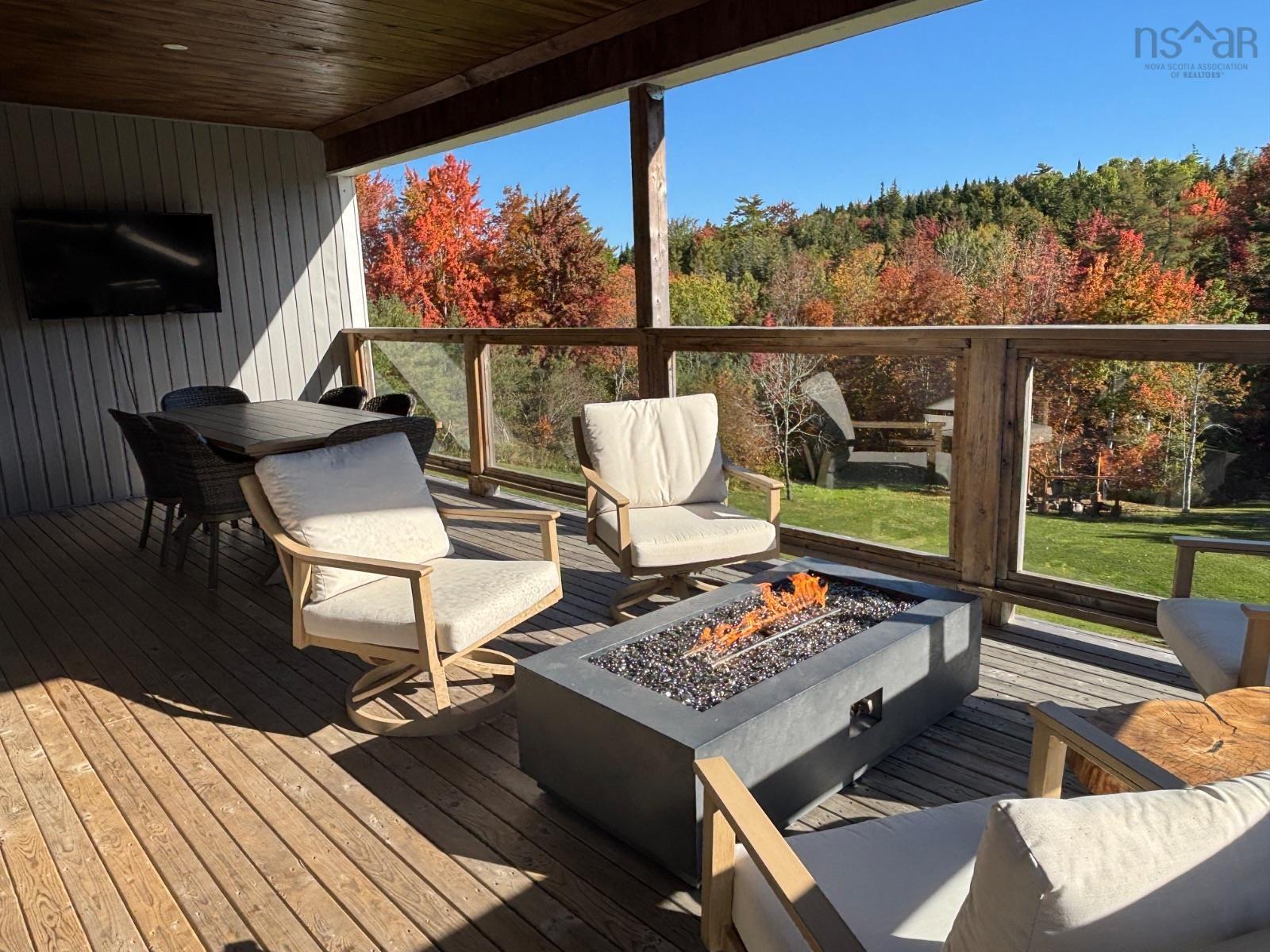 54 Craig Drive photo #22