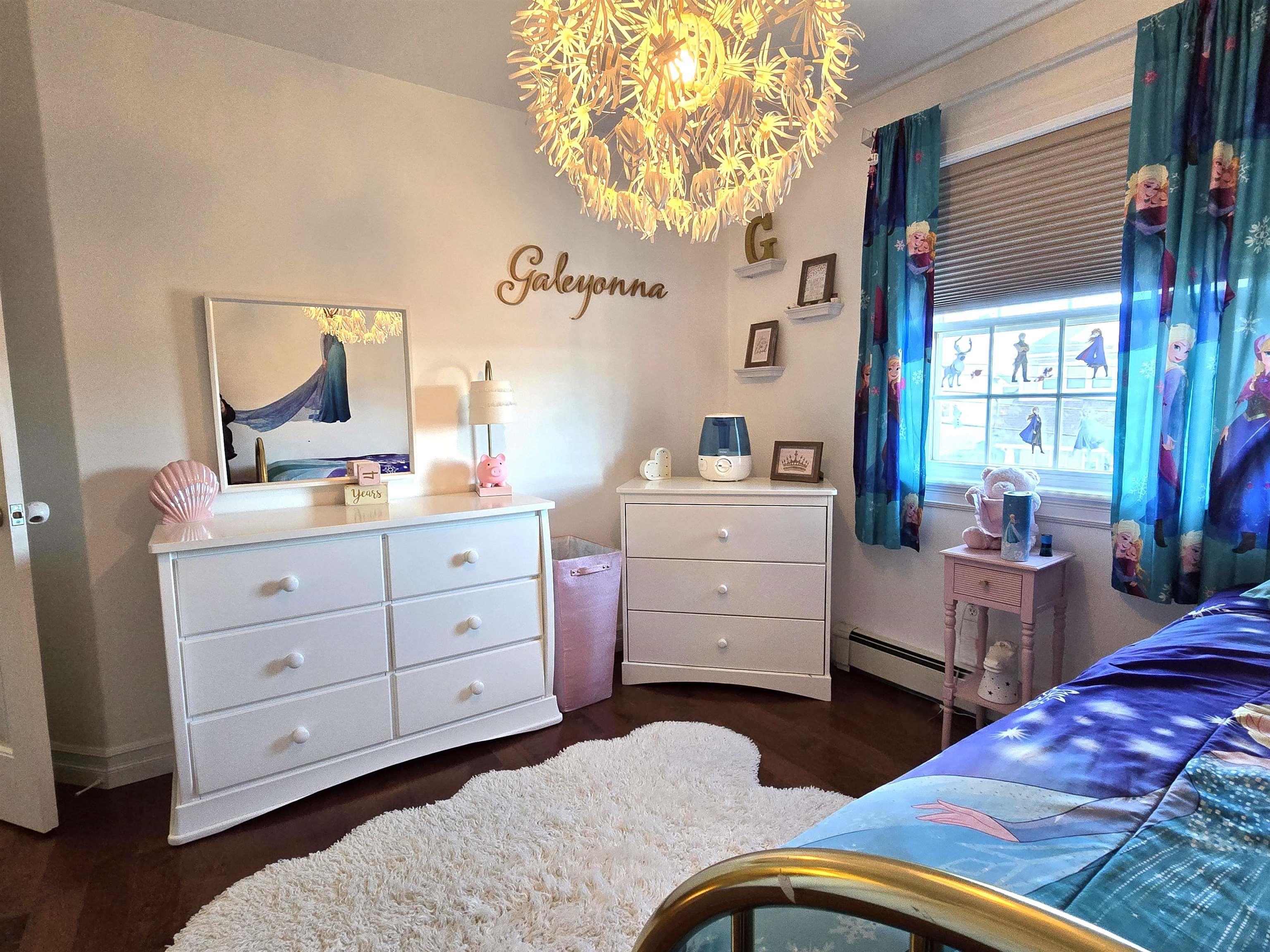 52 Viridian Drive photo #18