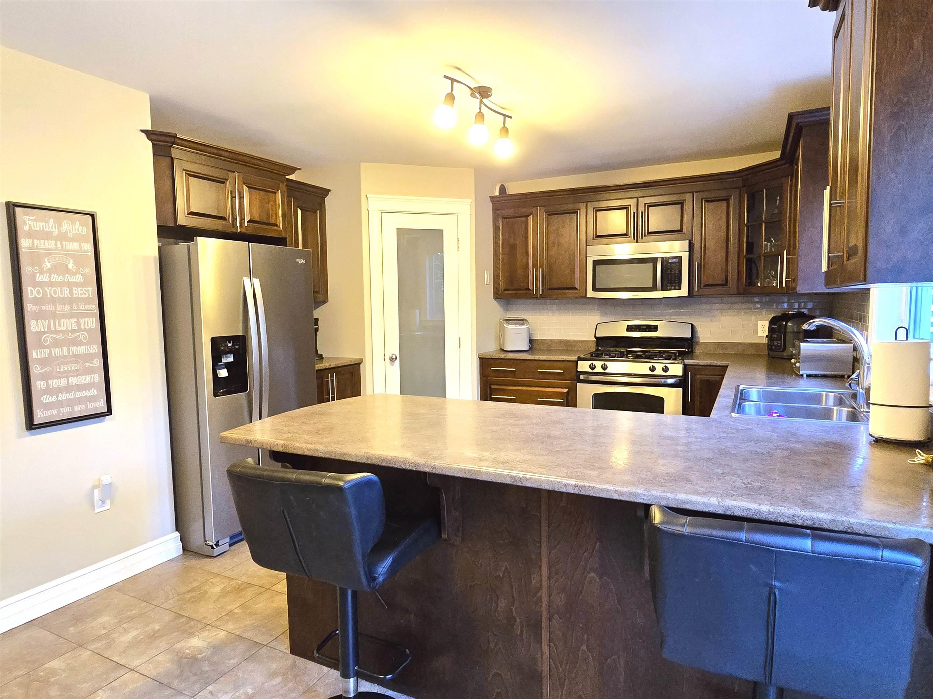 52 Viridian Drive photo #7