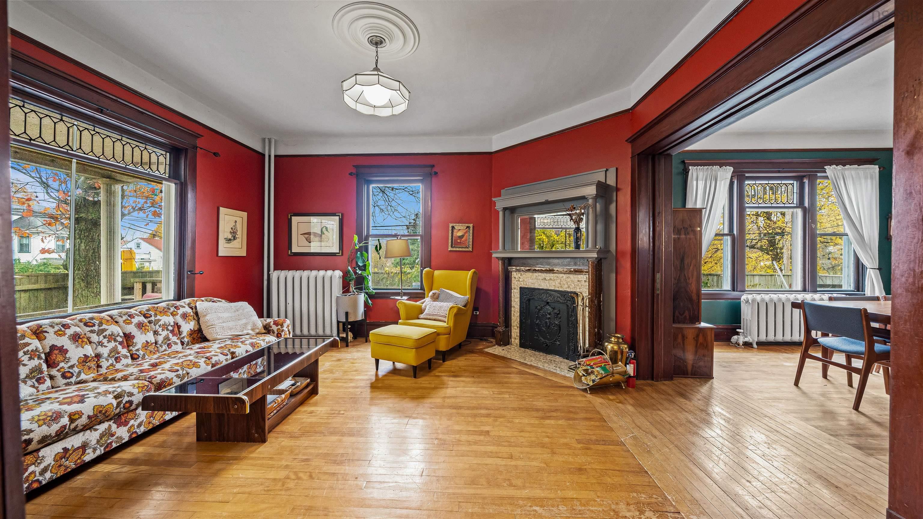 132 Prince Albert Road photo #14