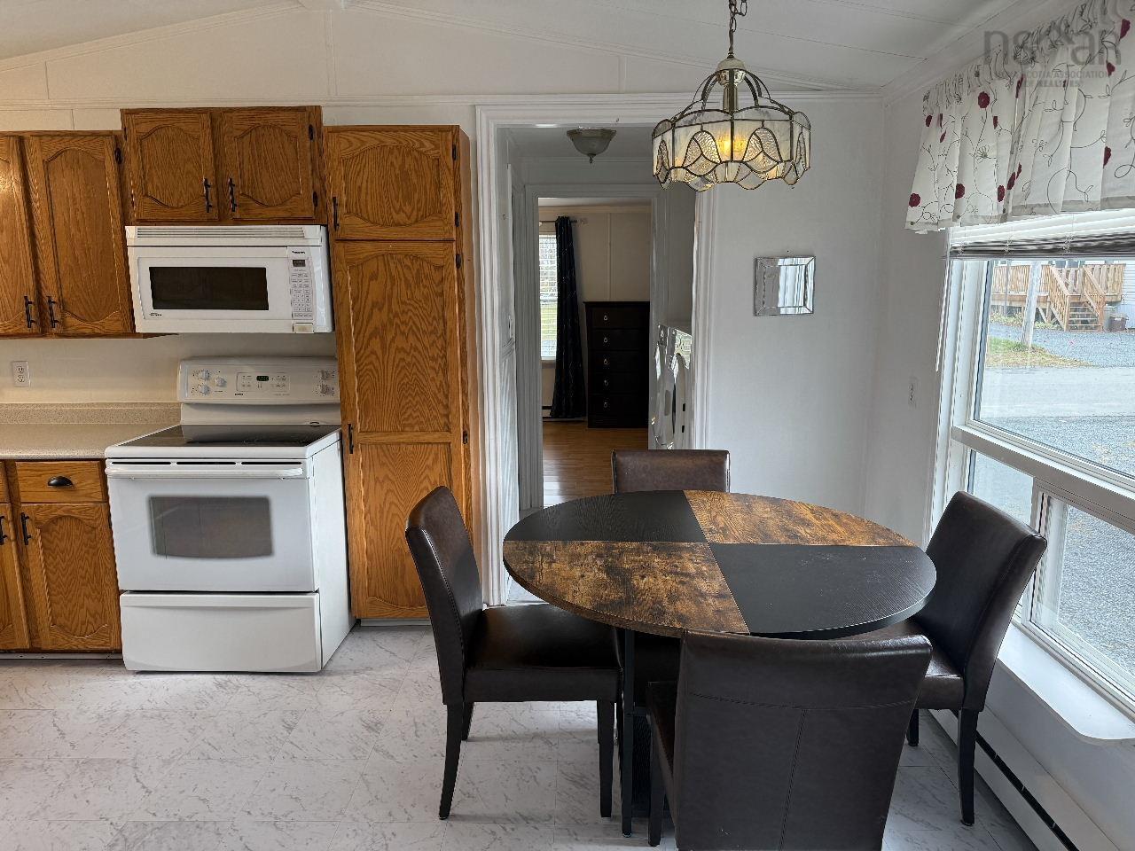 29 Joshua Street photo #21