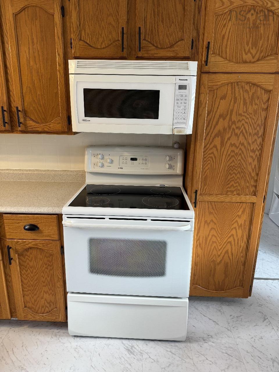 29 Joshua Street photo #24