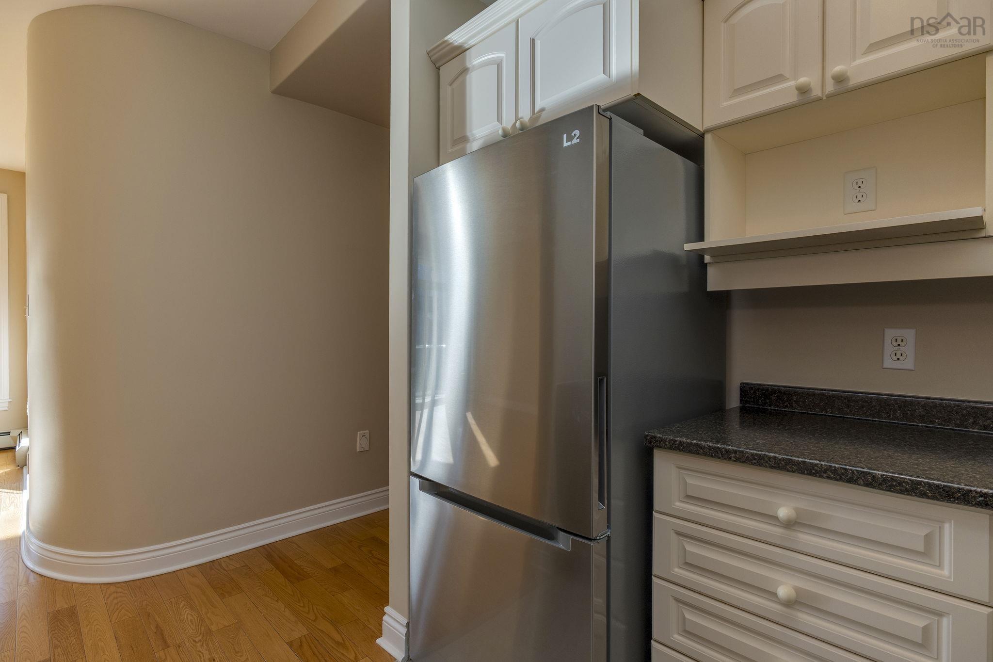 211 168 Green Village Lane photo #18