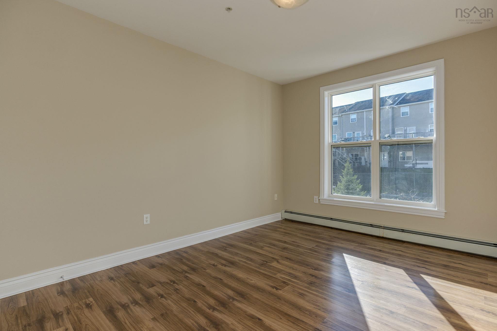 211 168 Green Village Lane photo #29