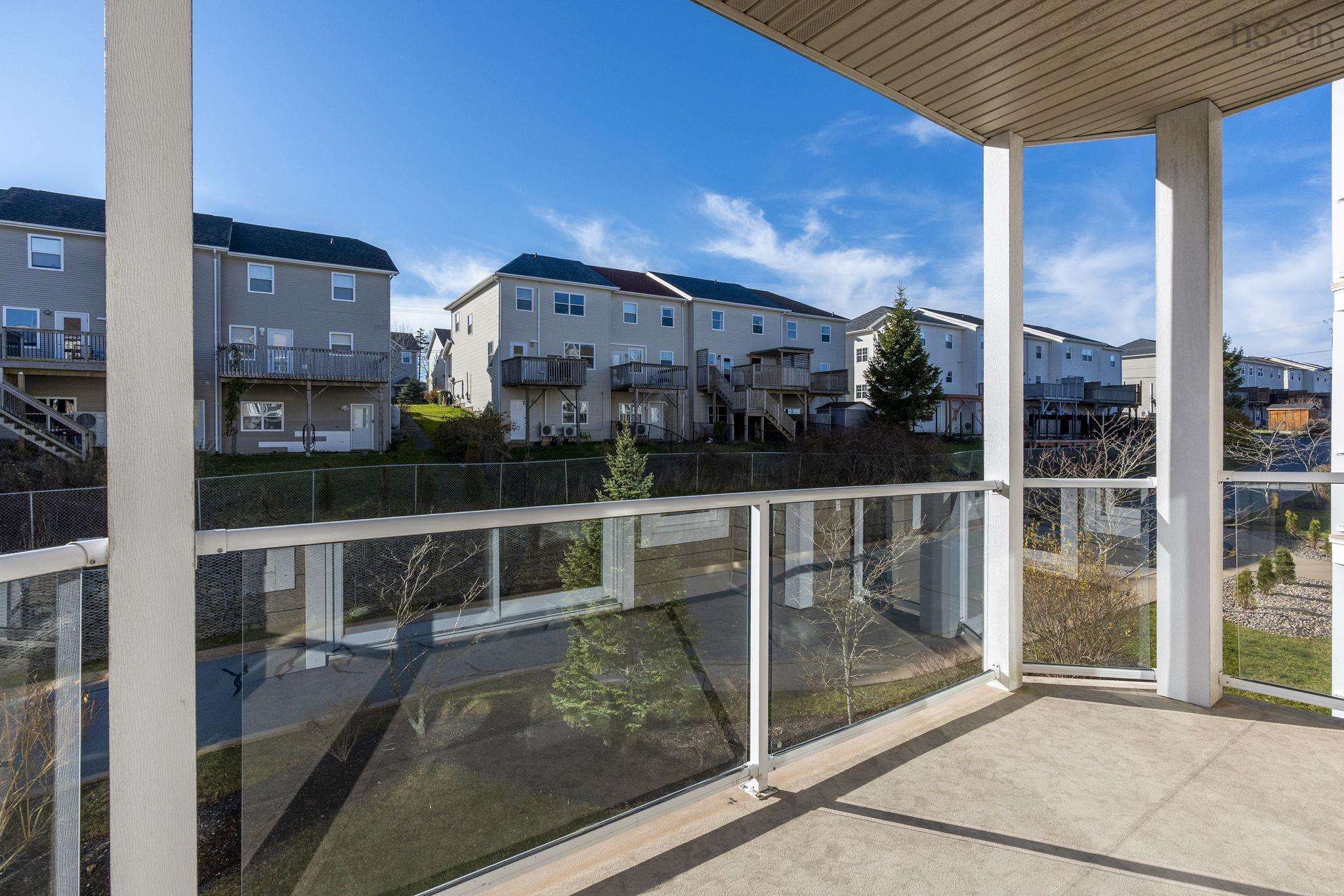 211 168 Green Village Lane photo #37