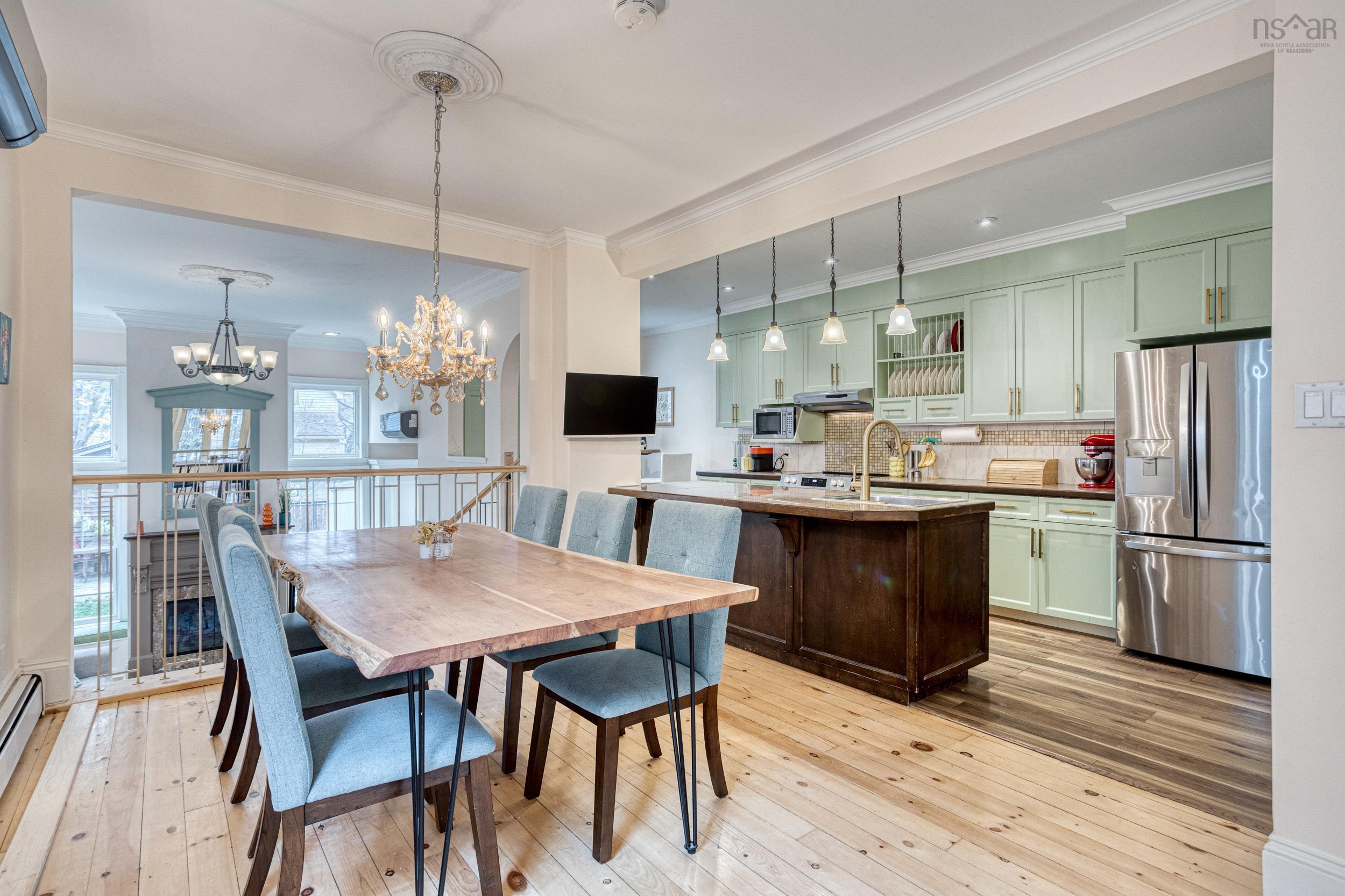 6318 Lawrence Street photo #11