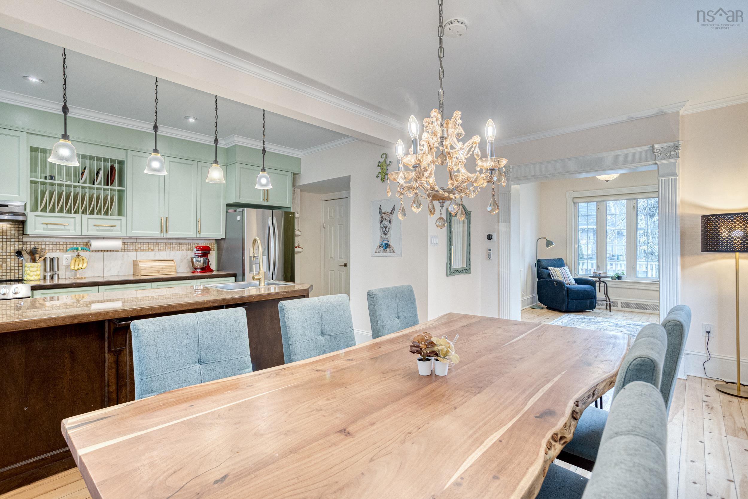 6318 Lawrence Street photo #13