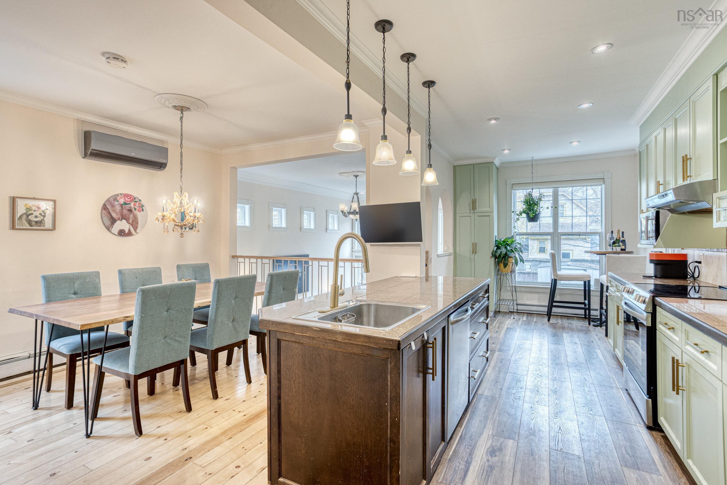 6318 Lawrence Street photo #17