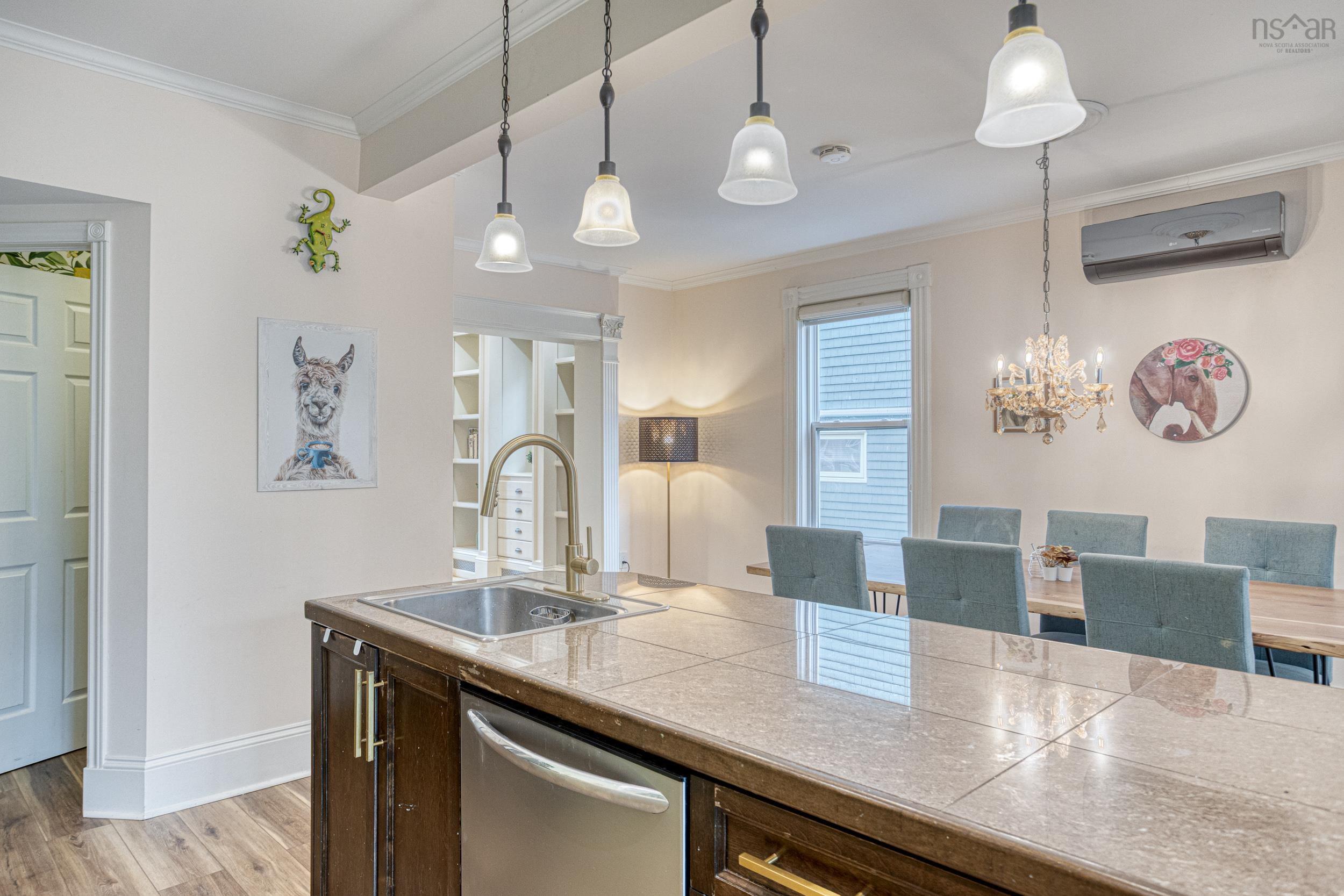 6318 Lawrence Street photo #19