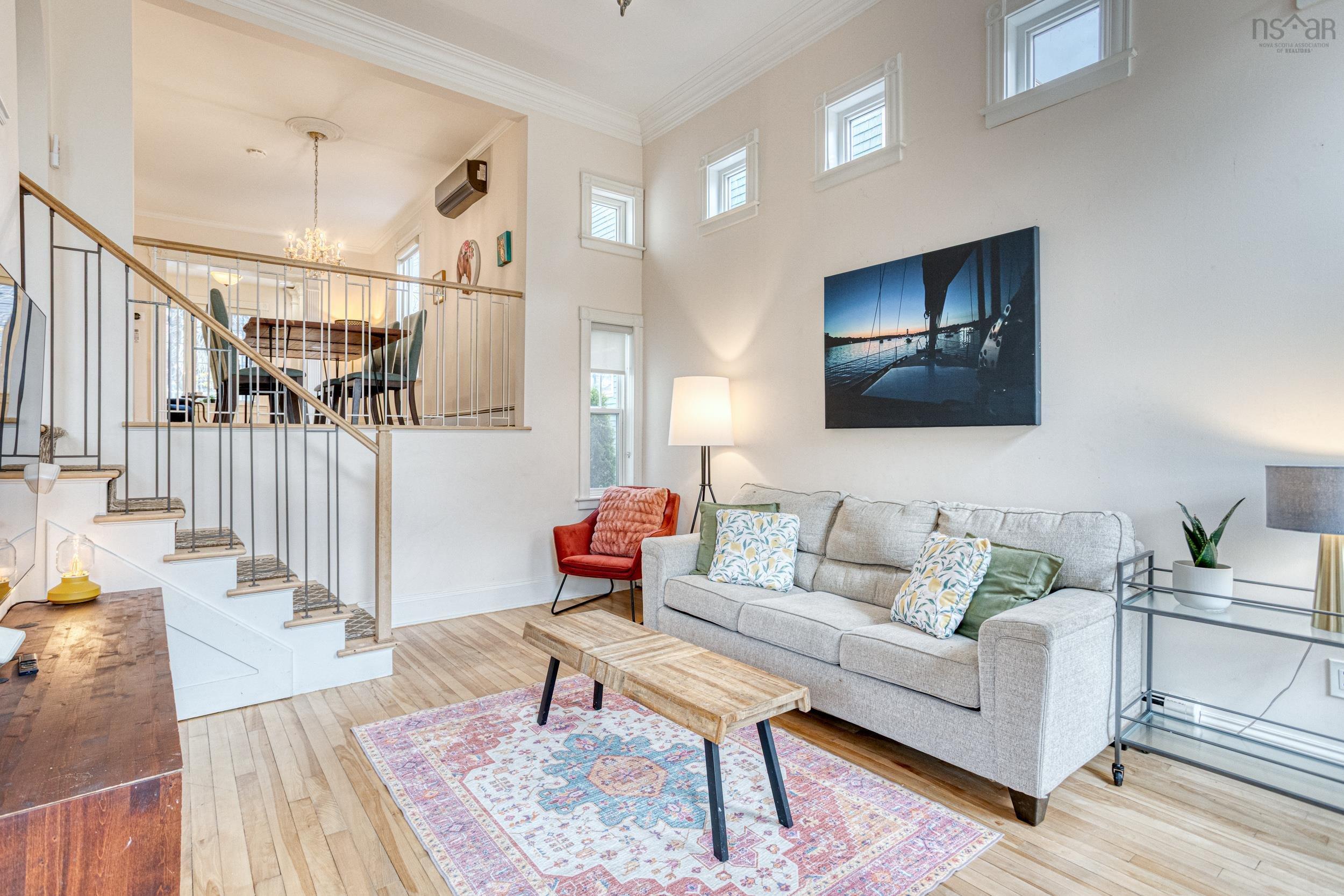 6318 Lawrence Street photo #25