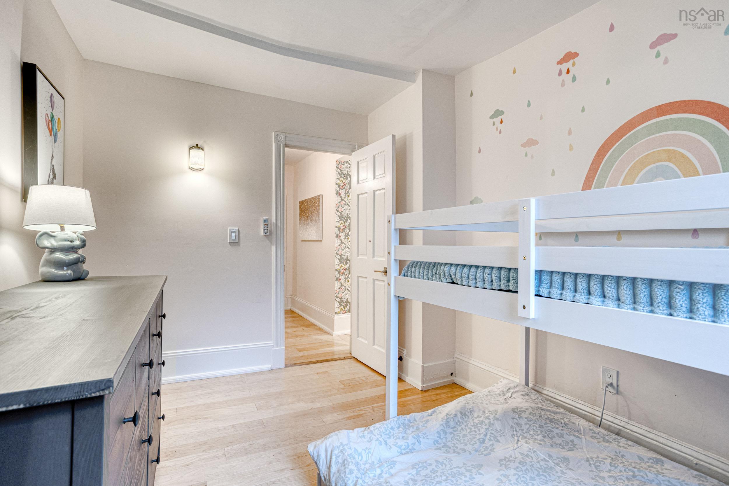 6318 Lawrence Street photo #37