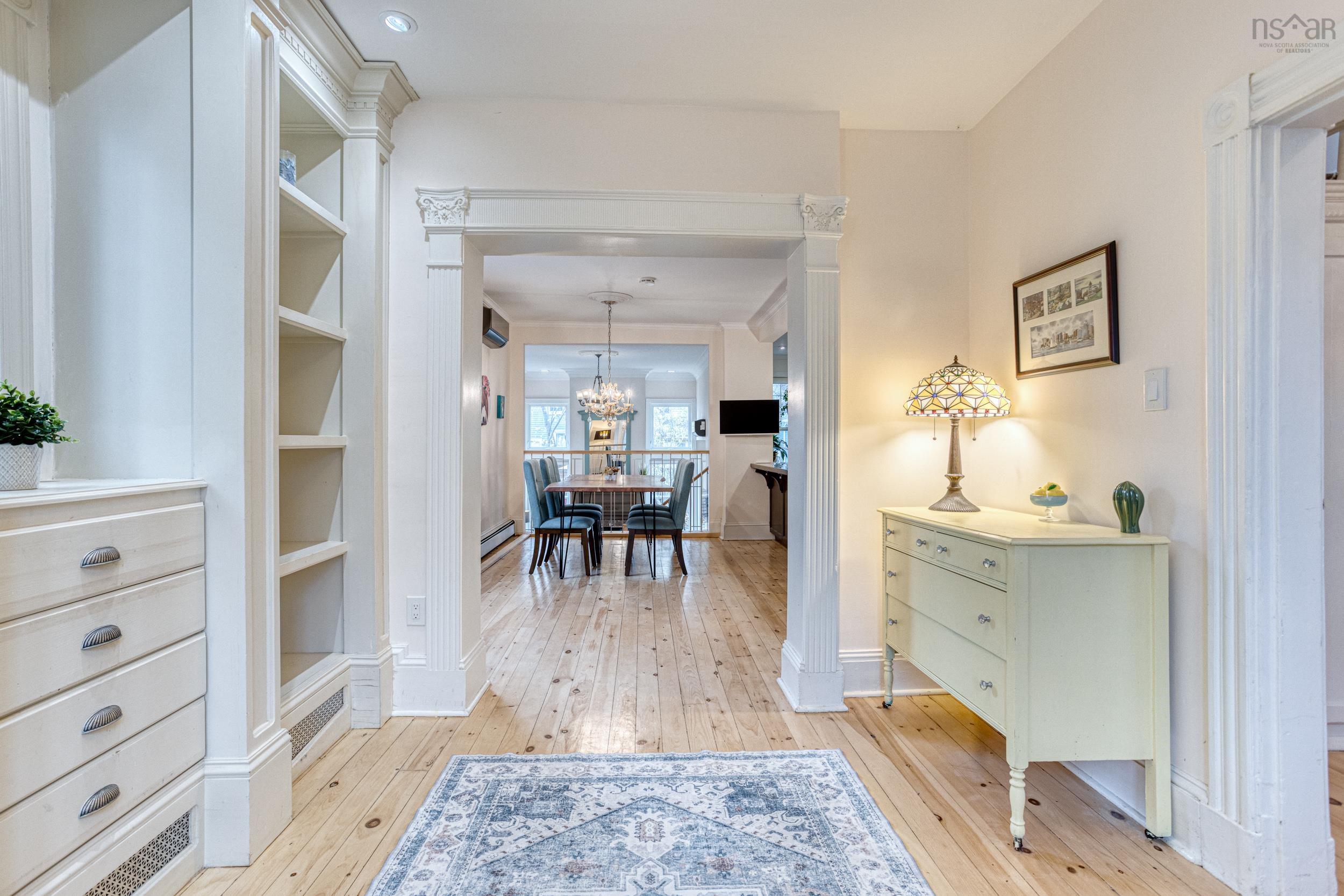 6318 Lawrence Street photo #10