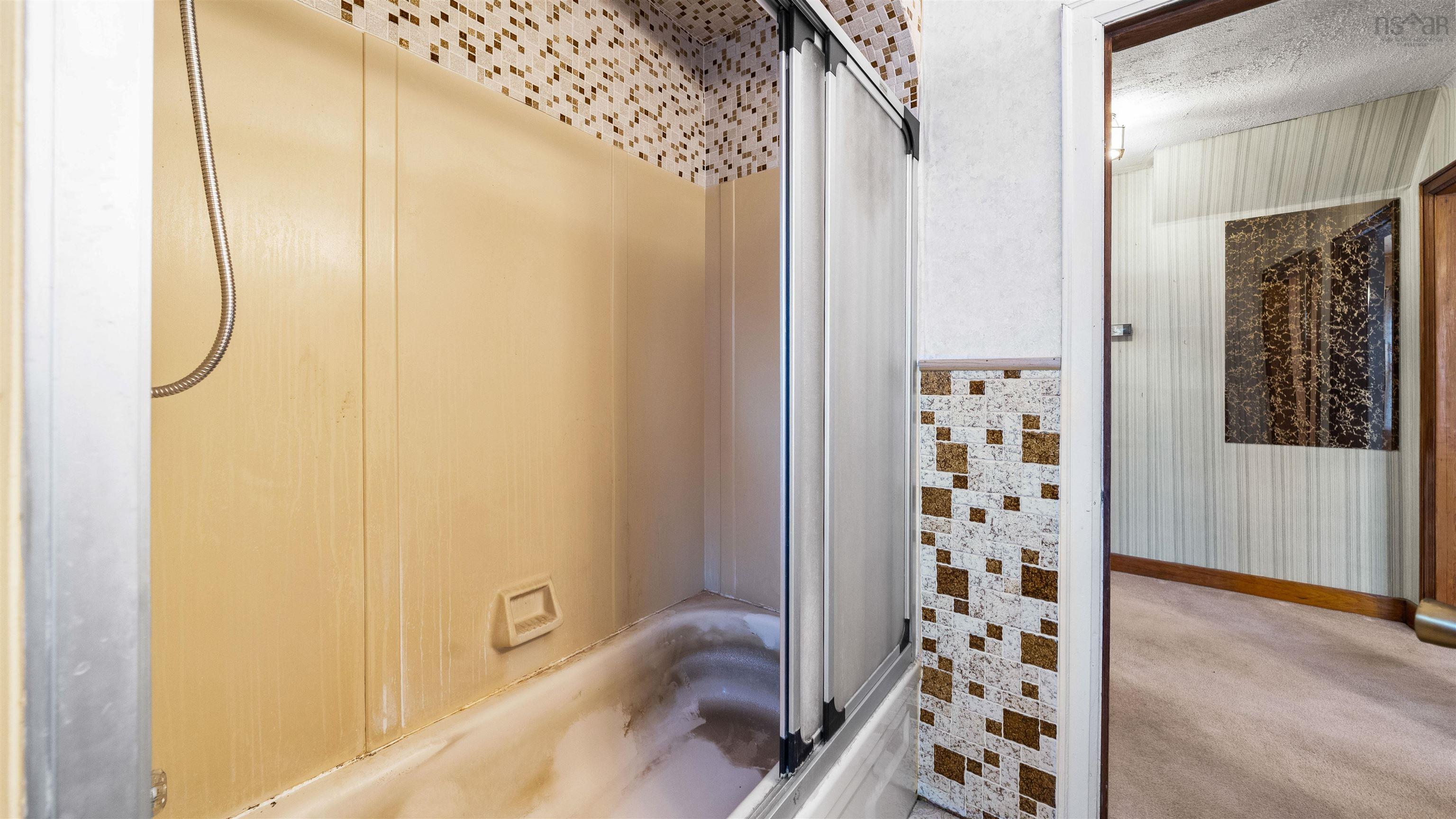 11 Harbour Drive photo #25