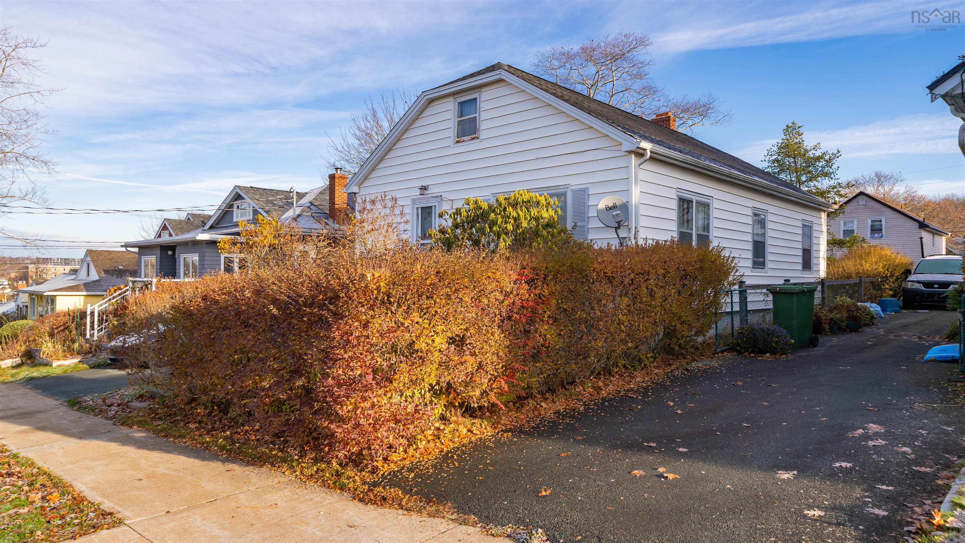 11 Harbour Drive photo #4