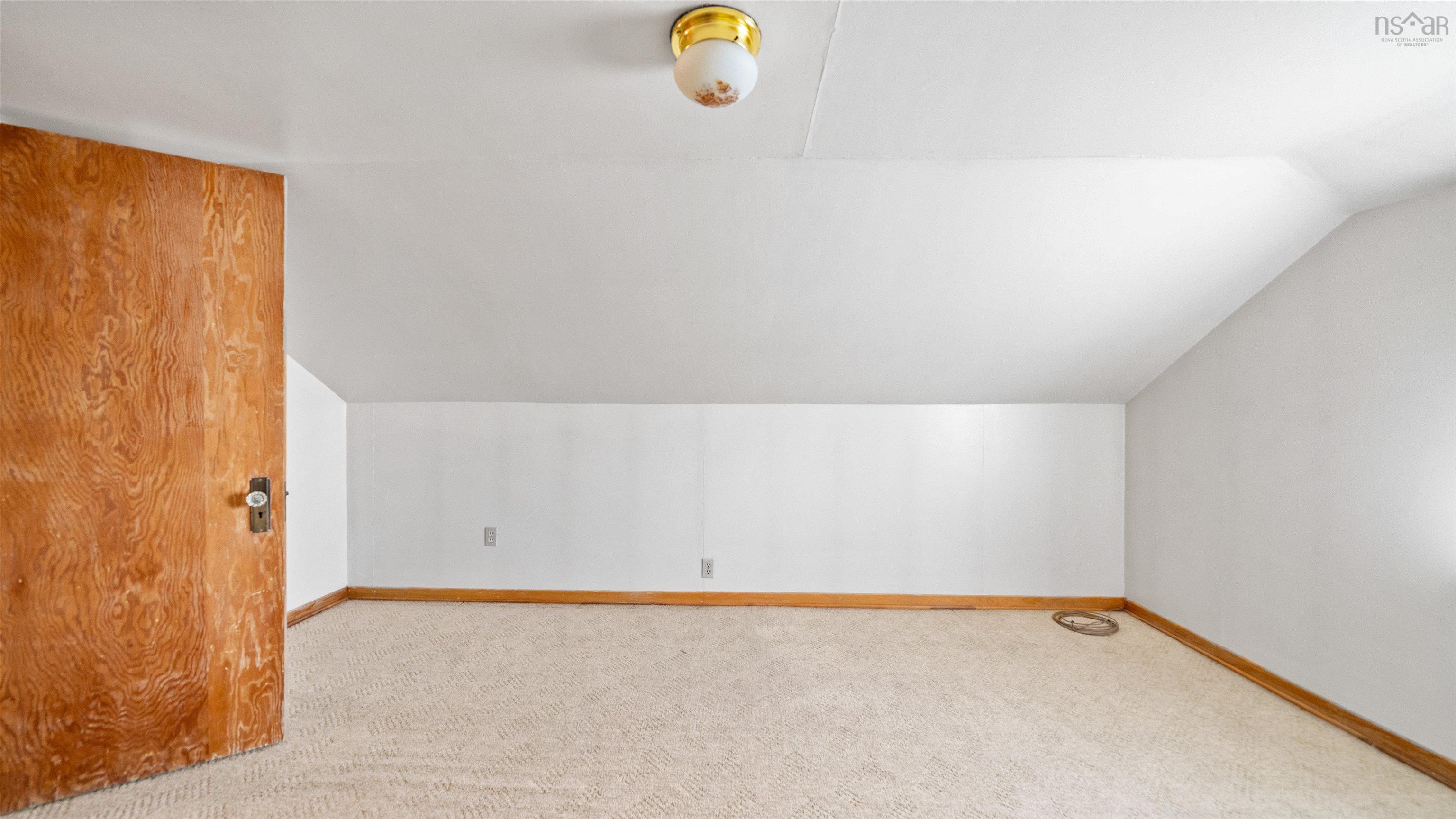 11 Harbour Drive photo #32