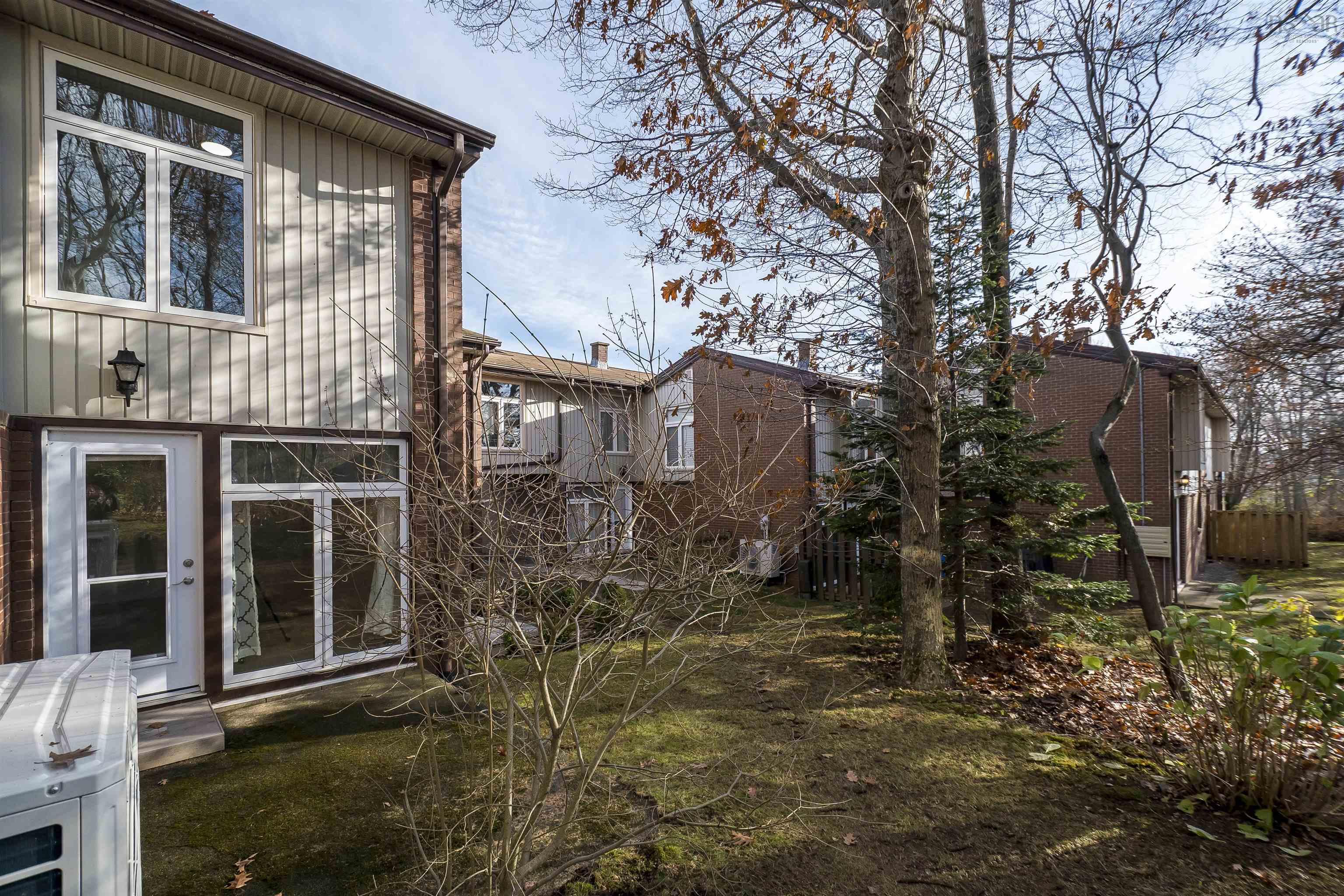 3 Garden Court Terrace photo #15