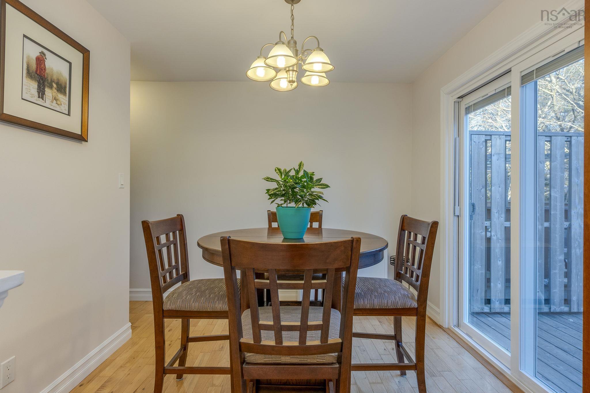 42 Colonna Place photo #11