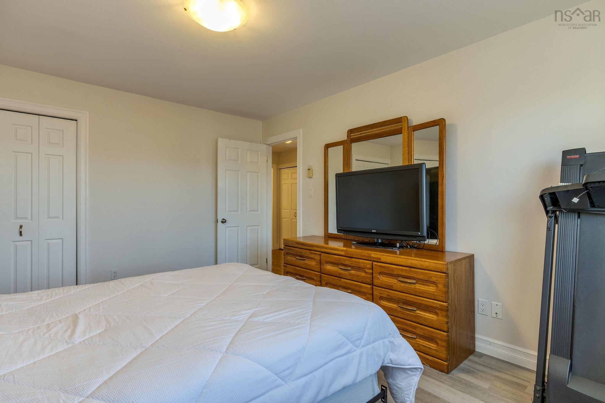 42 Colonna Place photo #20