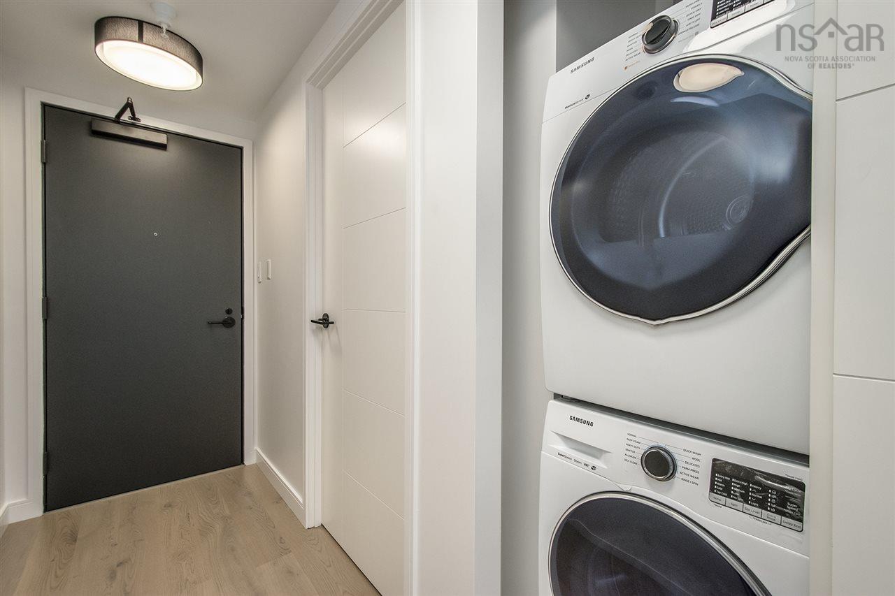 902 1650 GRANVILLE Street photo #13