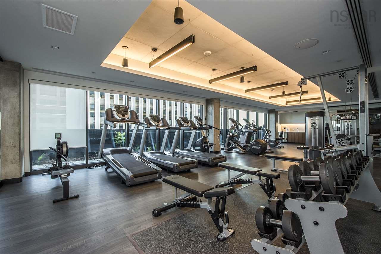 902 1650 GRANVILLE Street photo #18