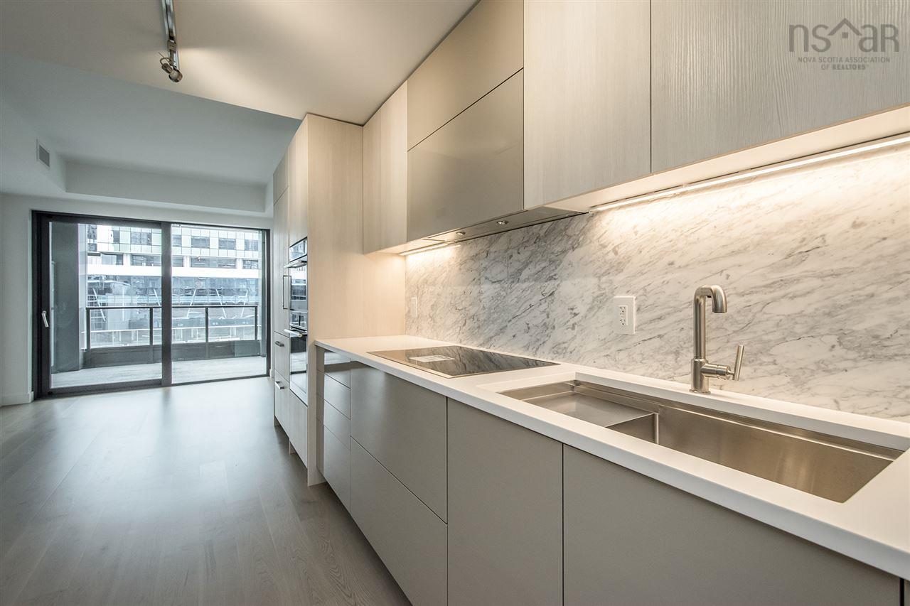 902 1650 GRANVILLE Street photo #5