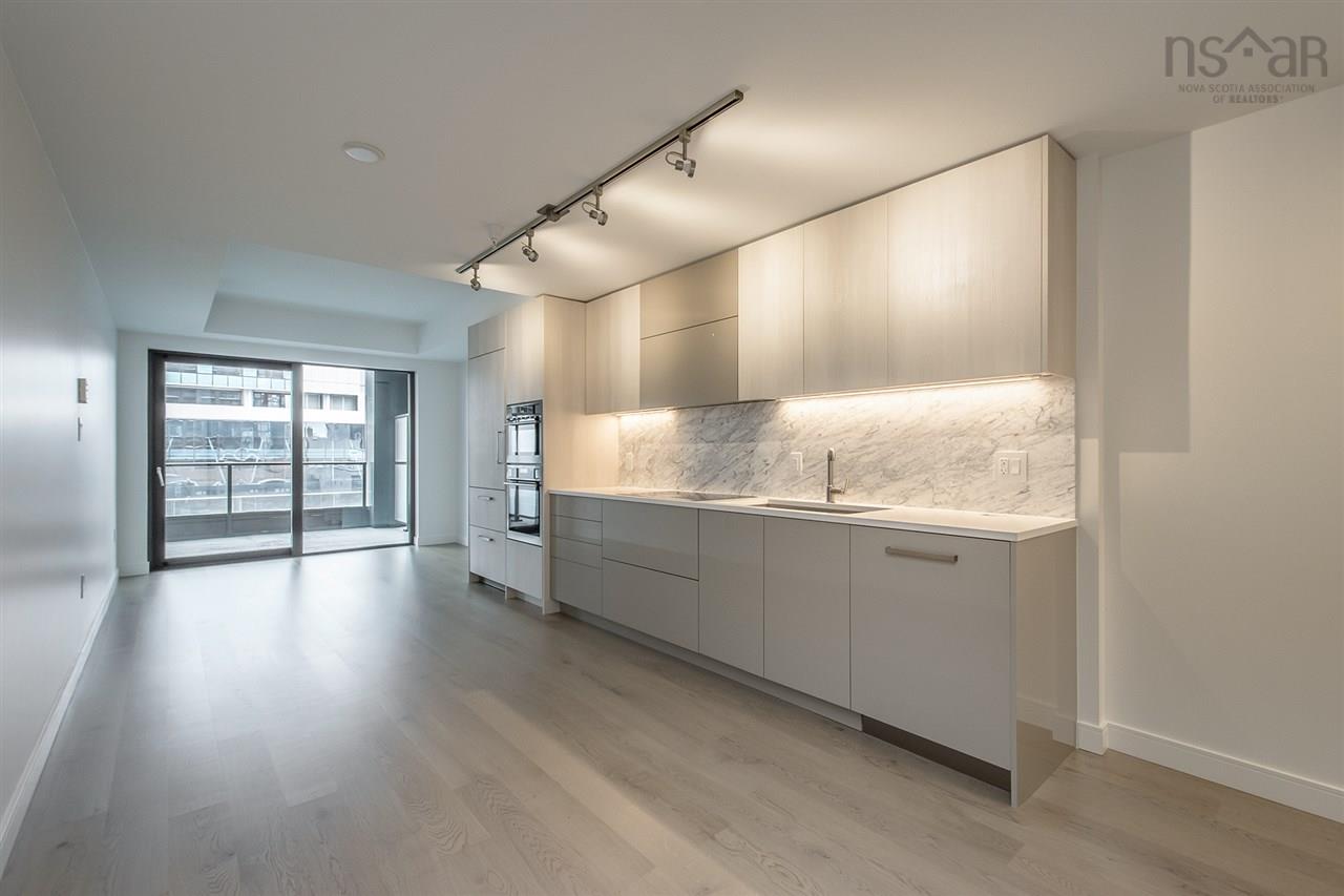 902 1650 GRANVILLE Street photo #6