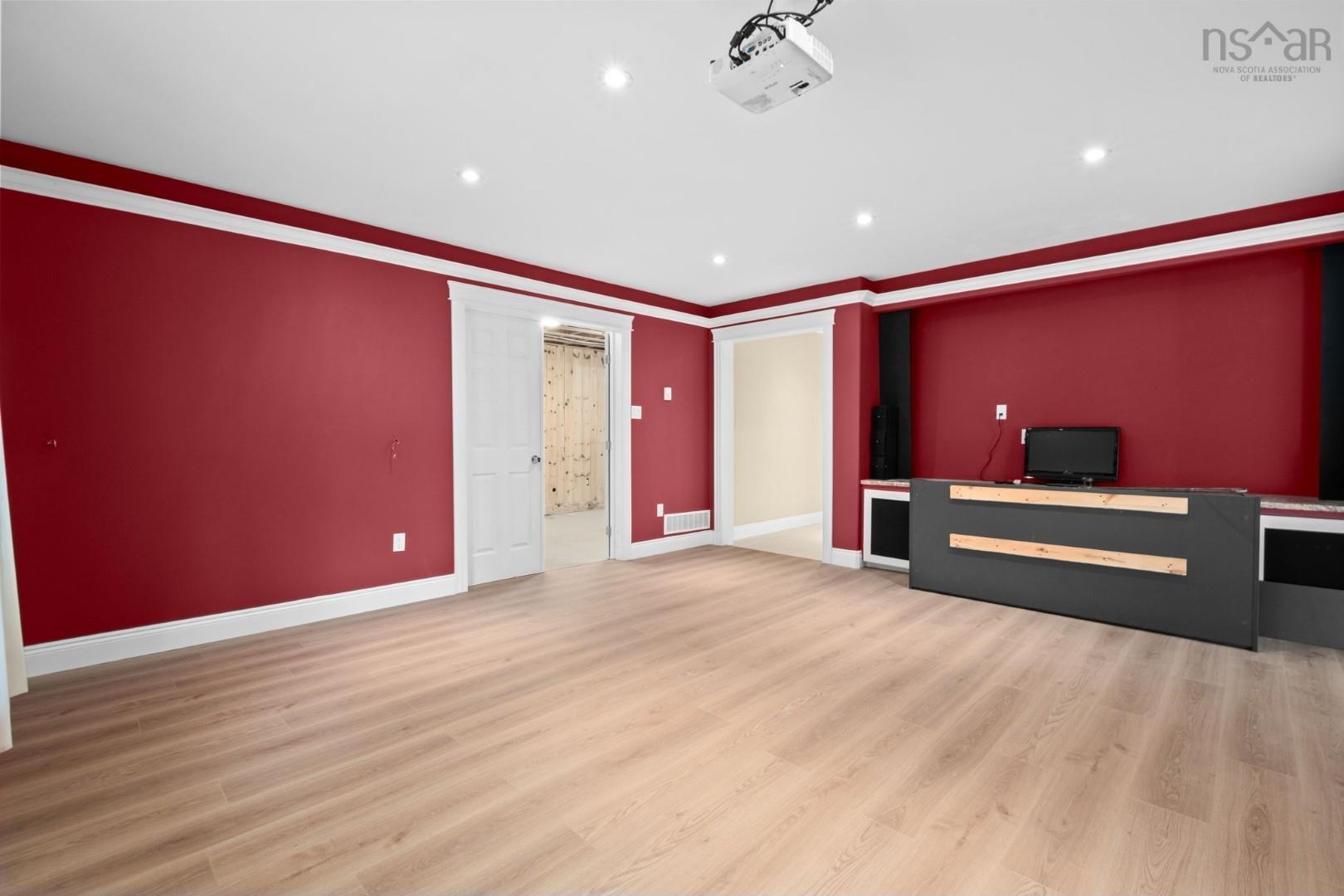 52 Greenside Lane photo #32