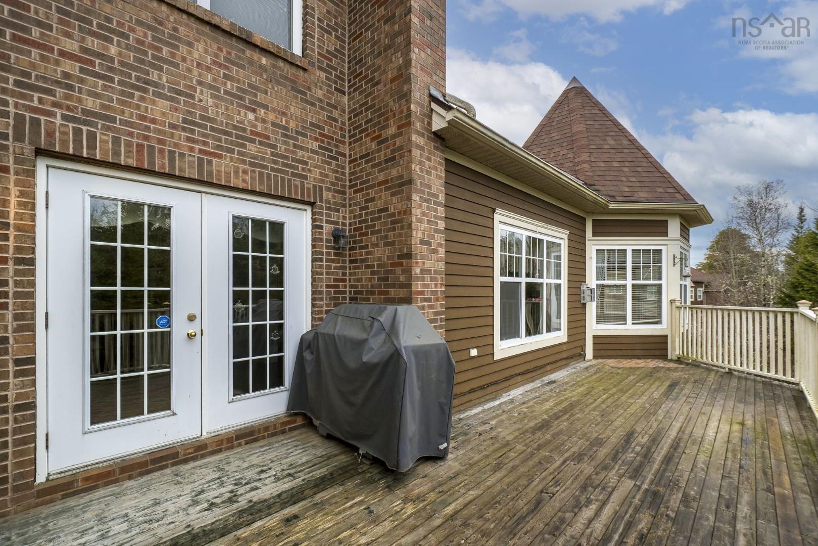 52 Greenside Lane photo #41