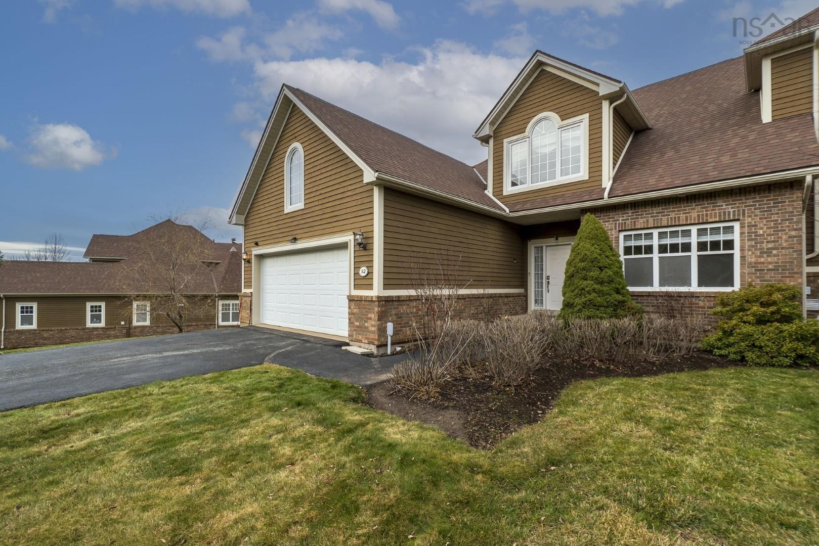 52 Greenside Lane photo #44