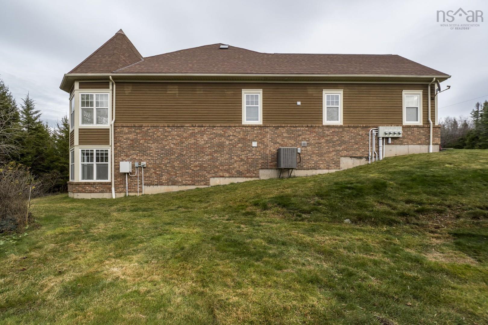 52 Greenside Lane photo #45