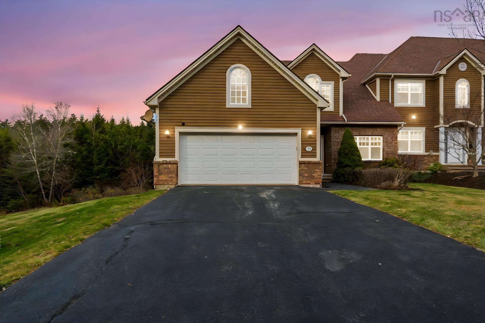 52 Greenside Lane photo #48