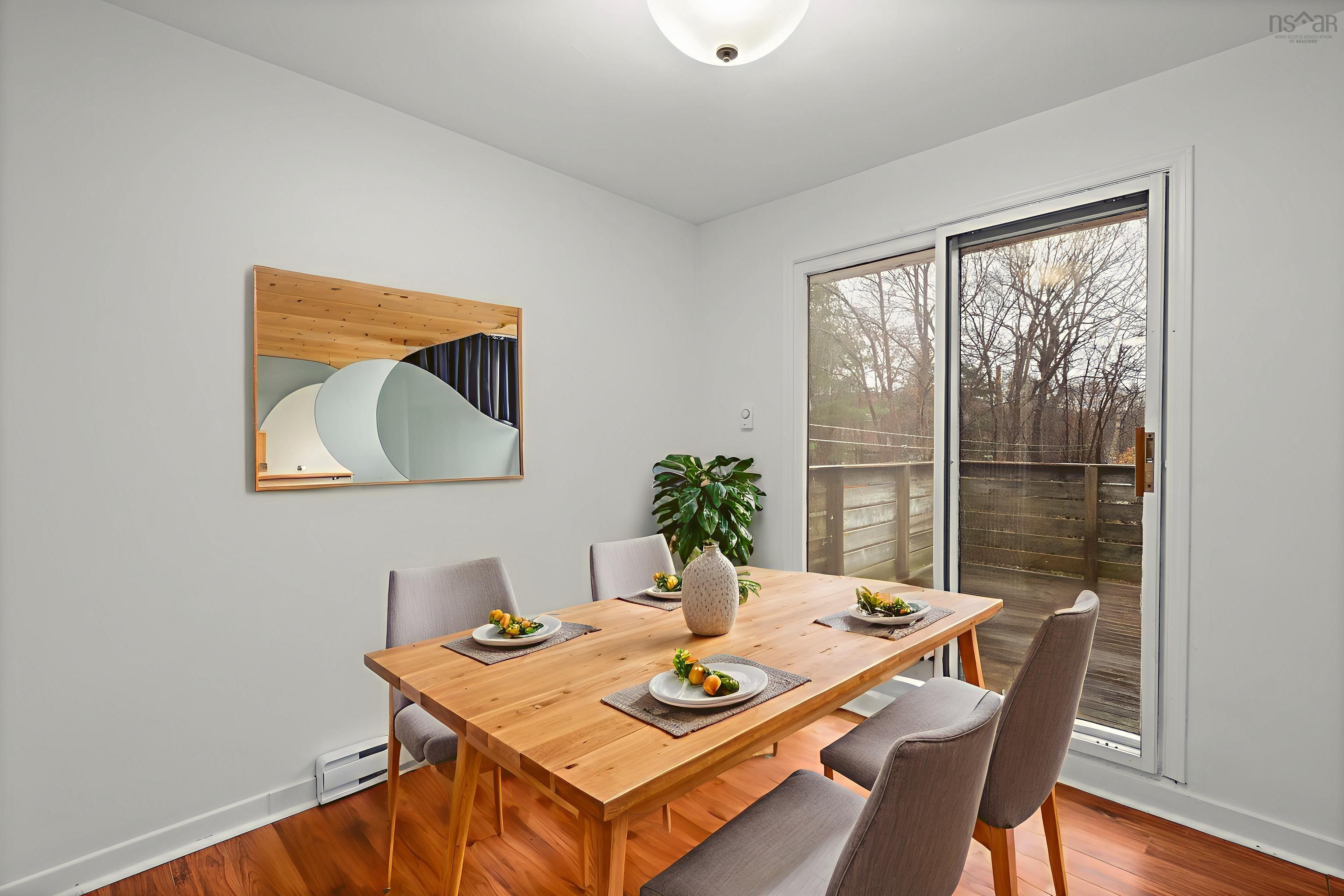 23-25 White Birch Drive photo #12