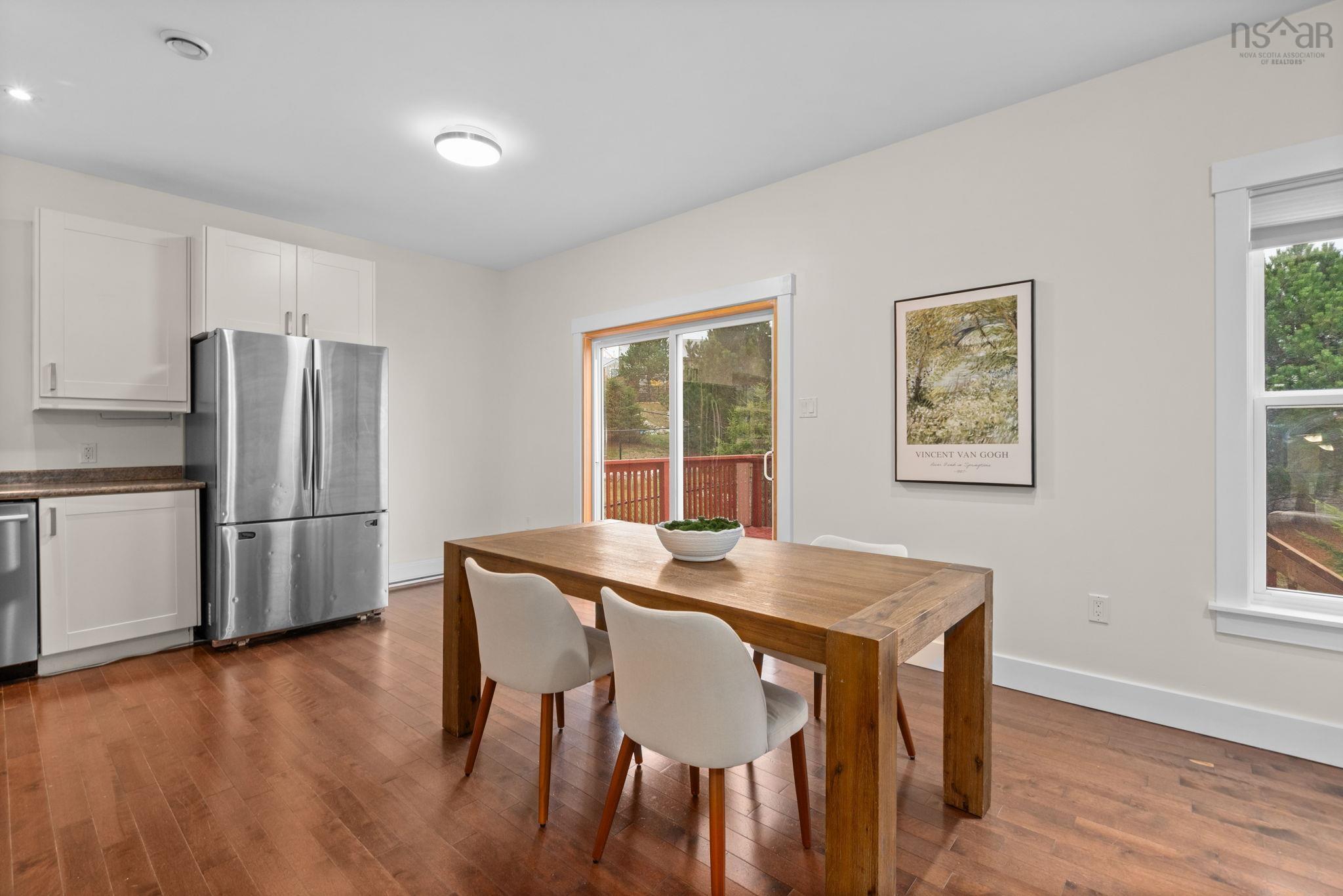 38 SIENNA Court photo #12