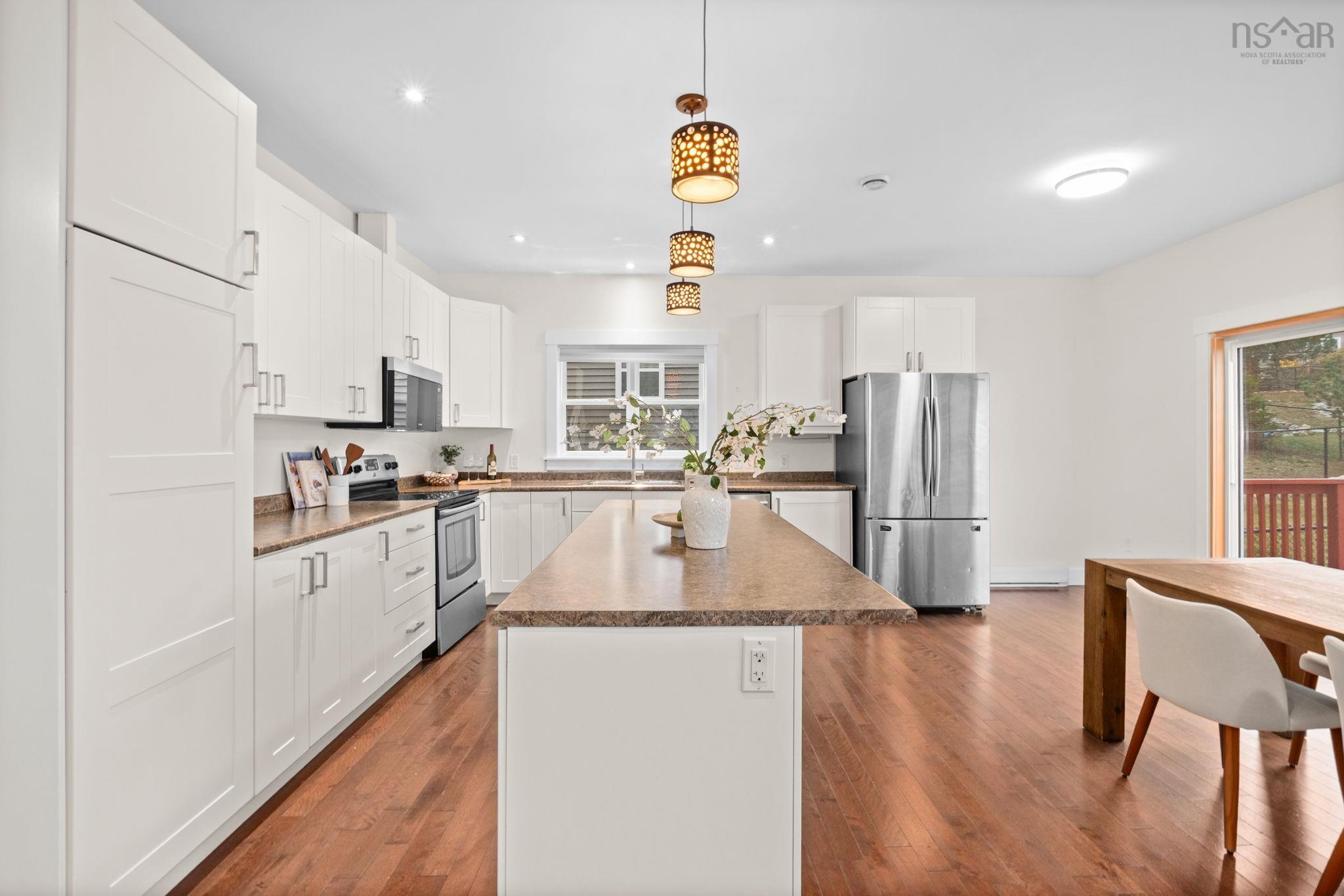 38 SIENNA Court photo #18