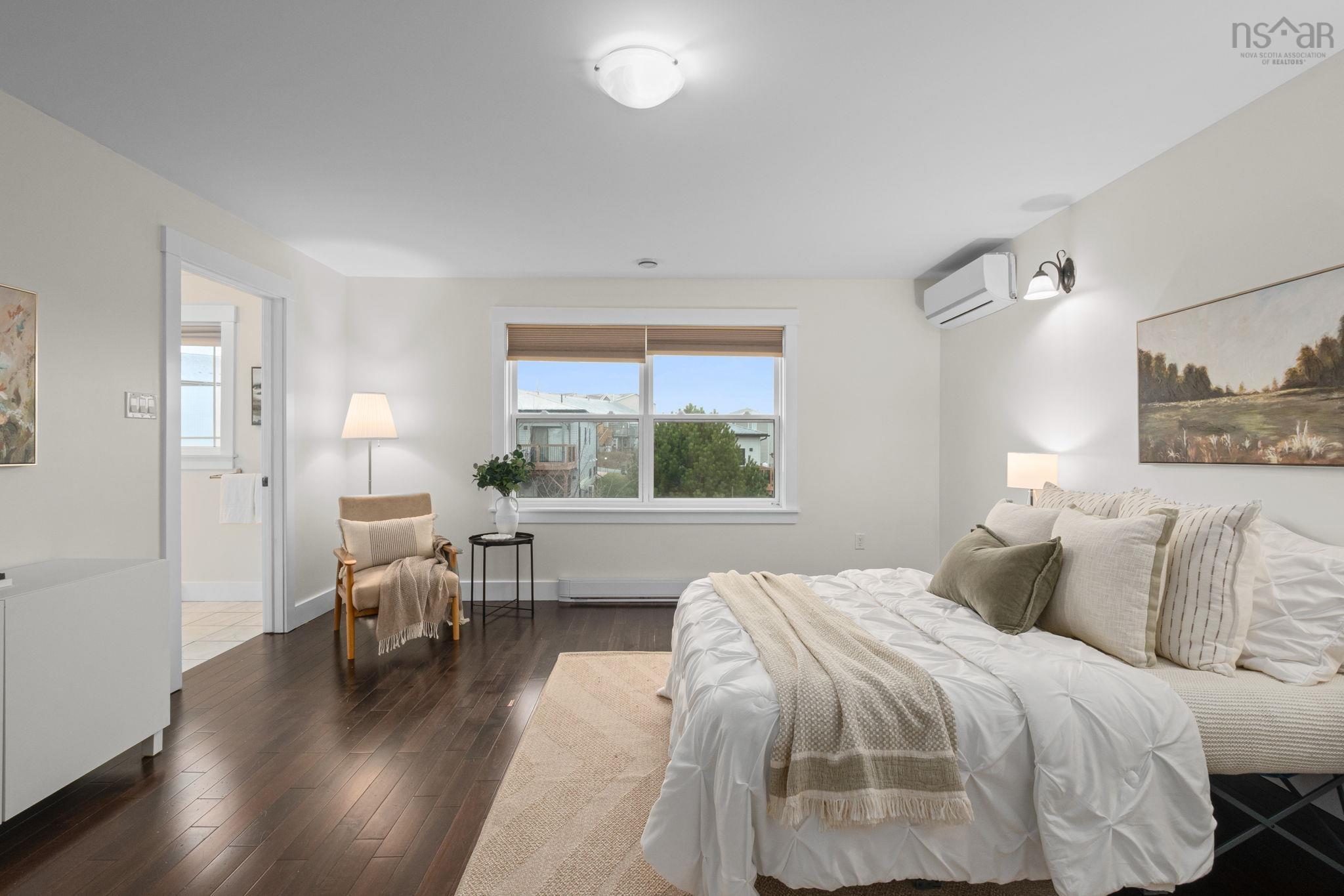 38 SIENNA Court photo #25