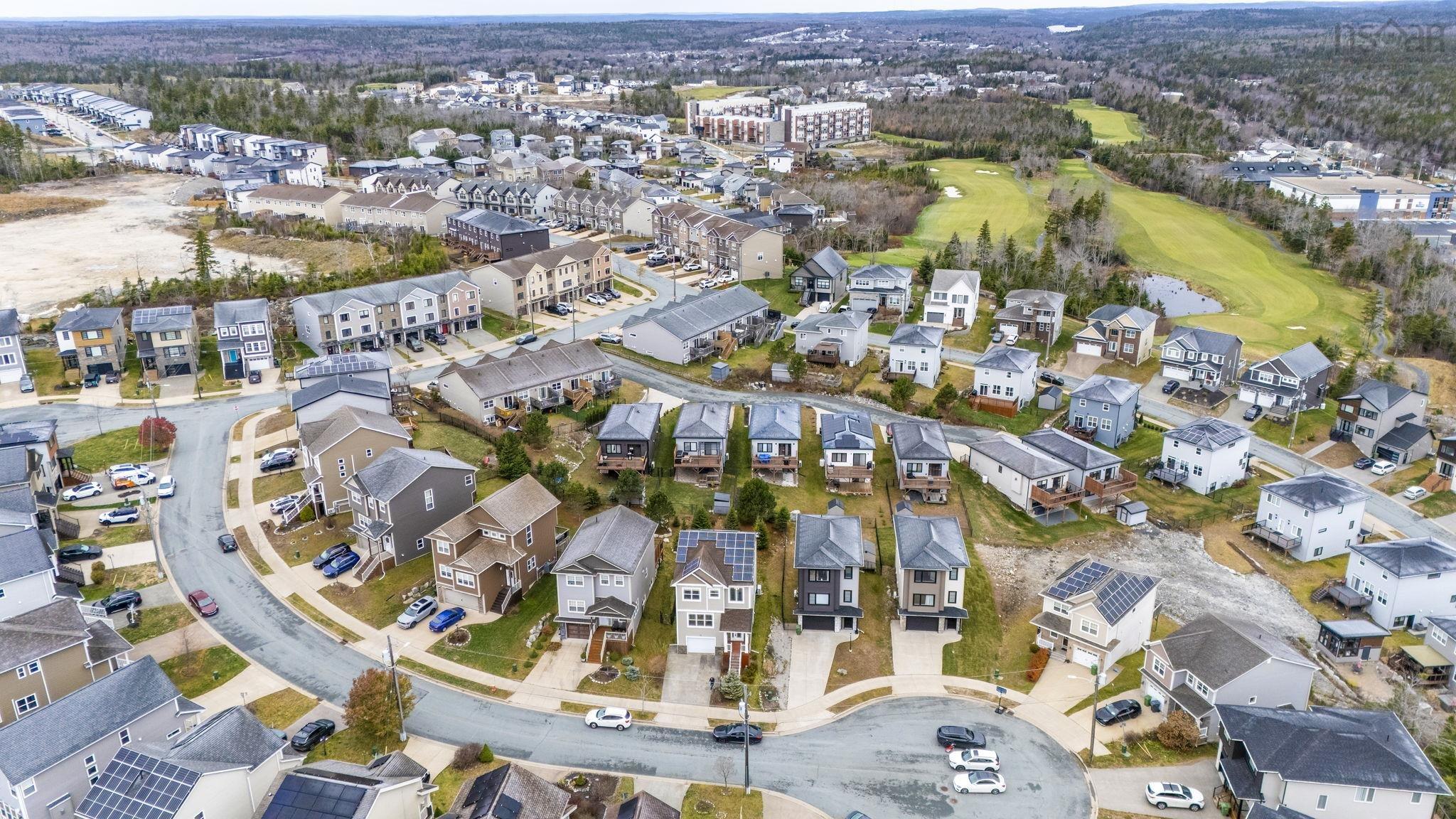 38 SIENNA Court photo #50